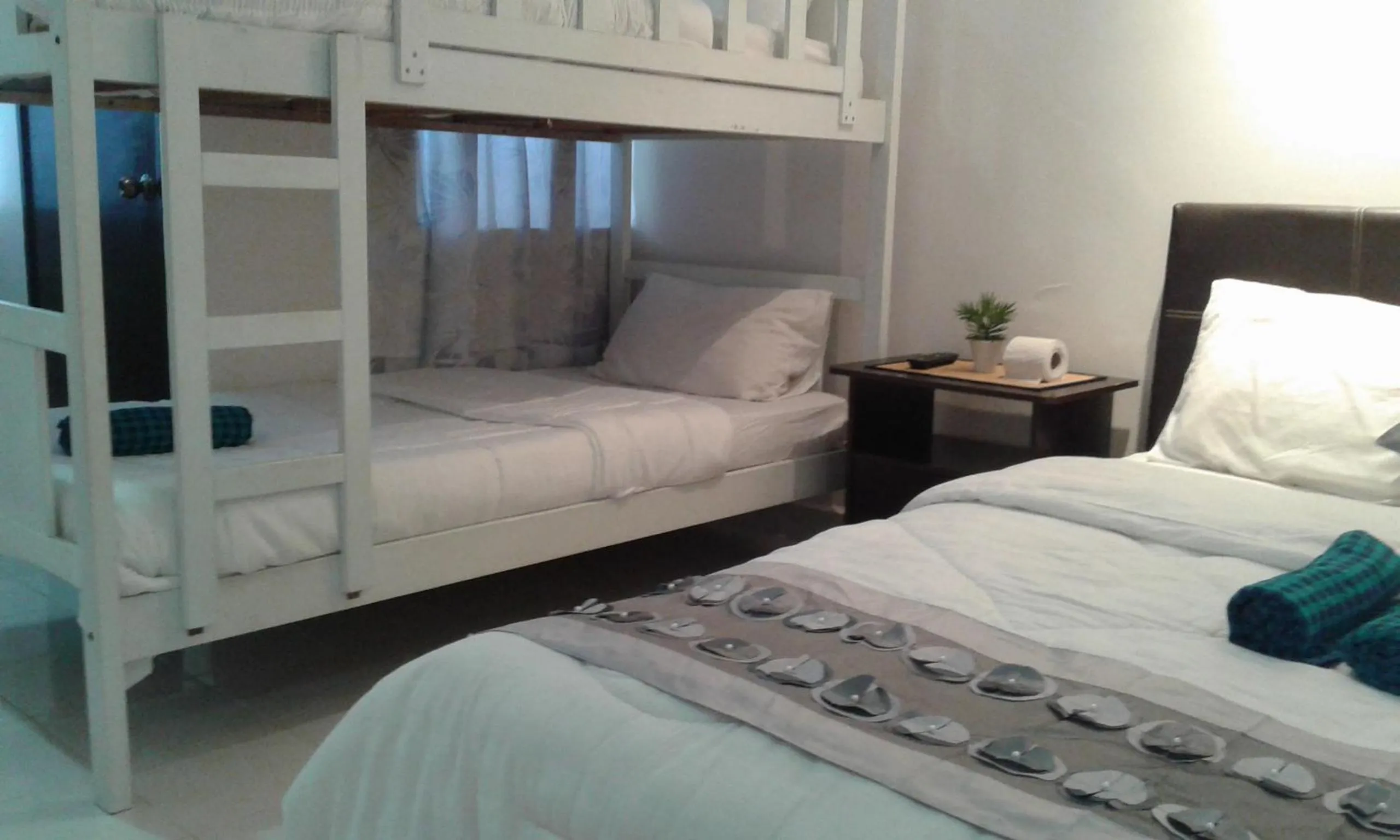 Bedroom, Bed in Best Seven Inn