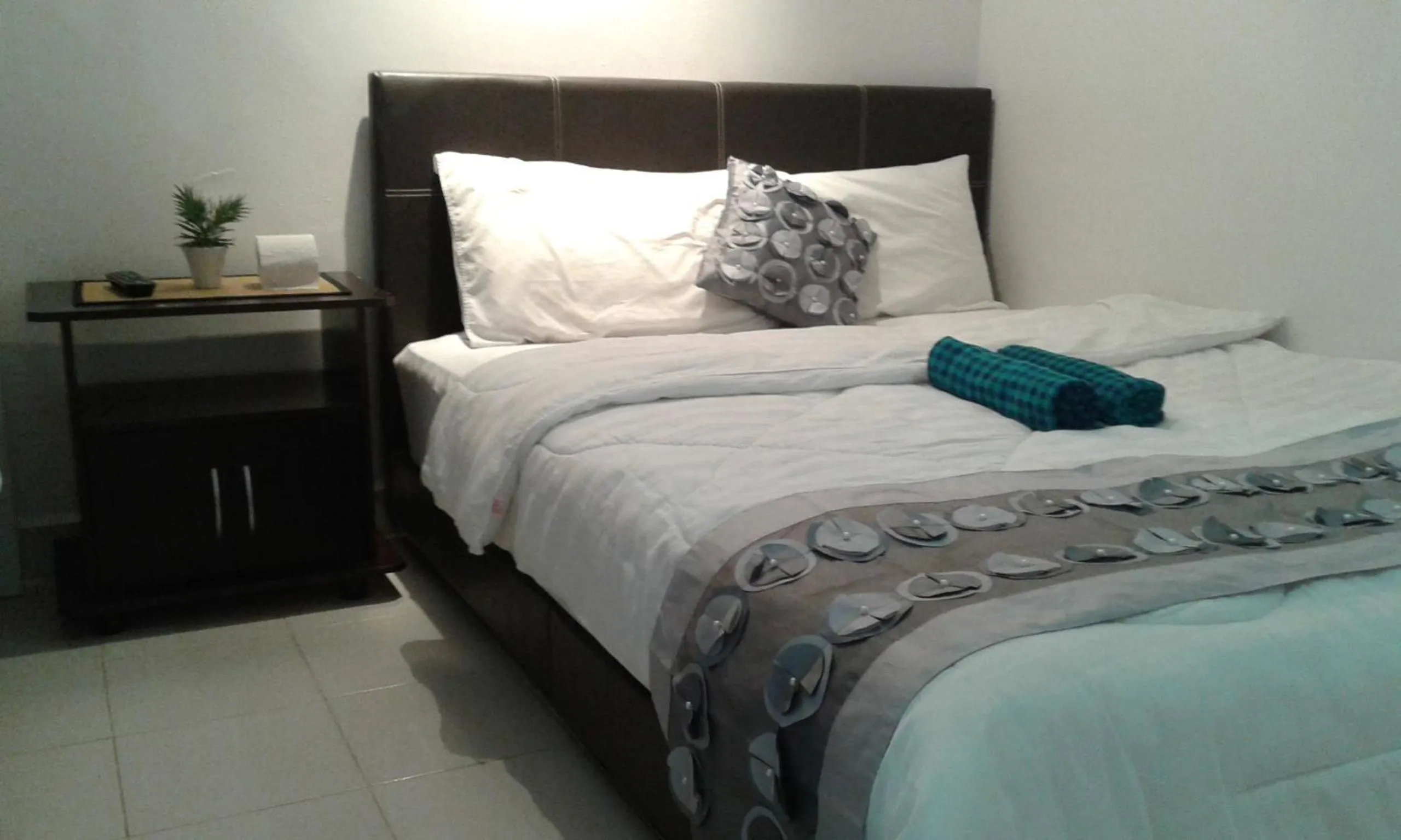 Bedroom, Bed in Best Seven Inn