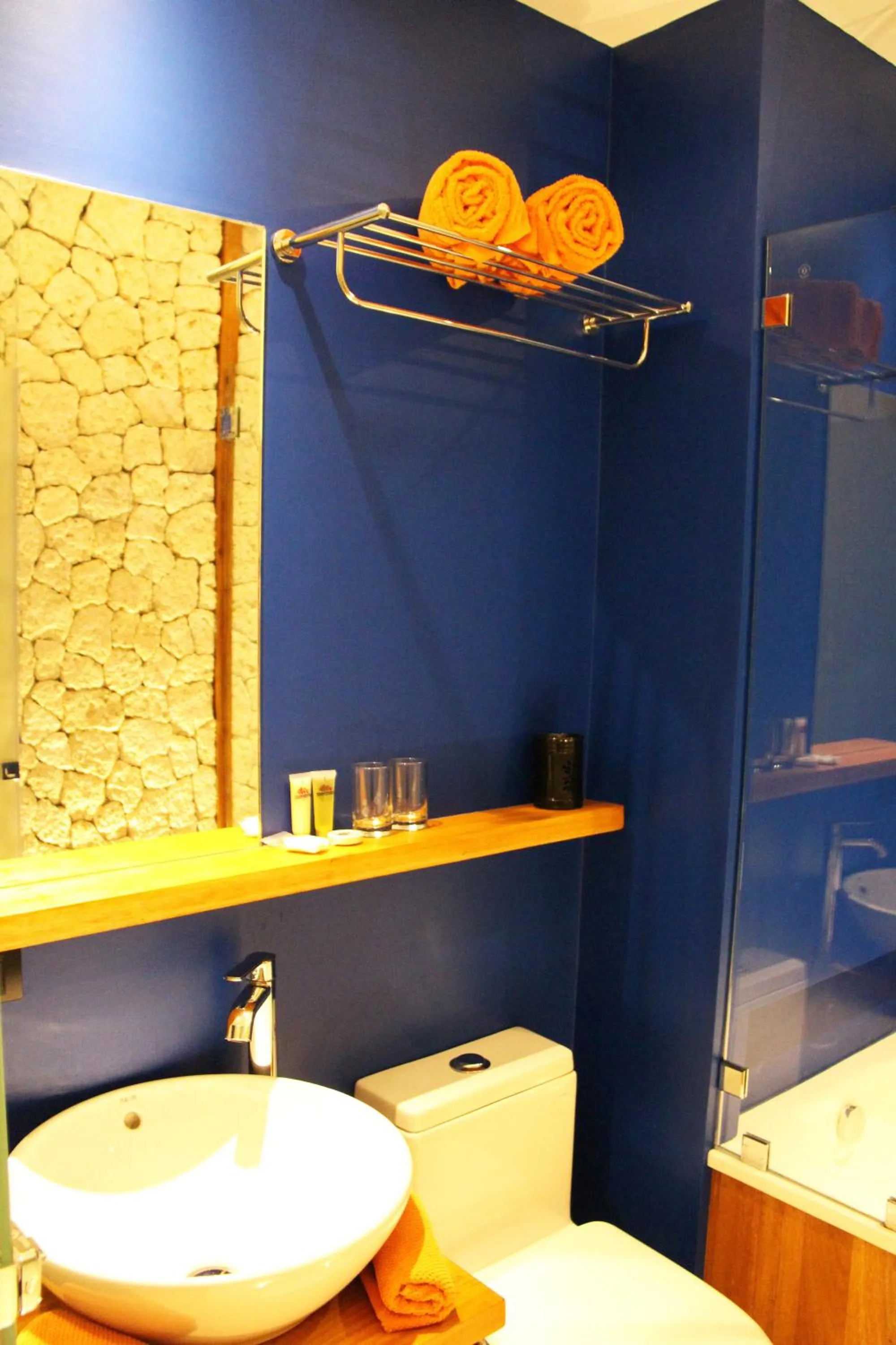 Bathroom in WaterColors Boracay Dive Resort