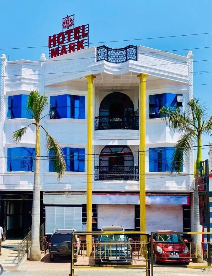 Property building in Hotel MARK