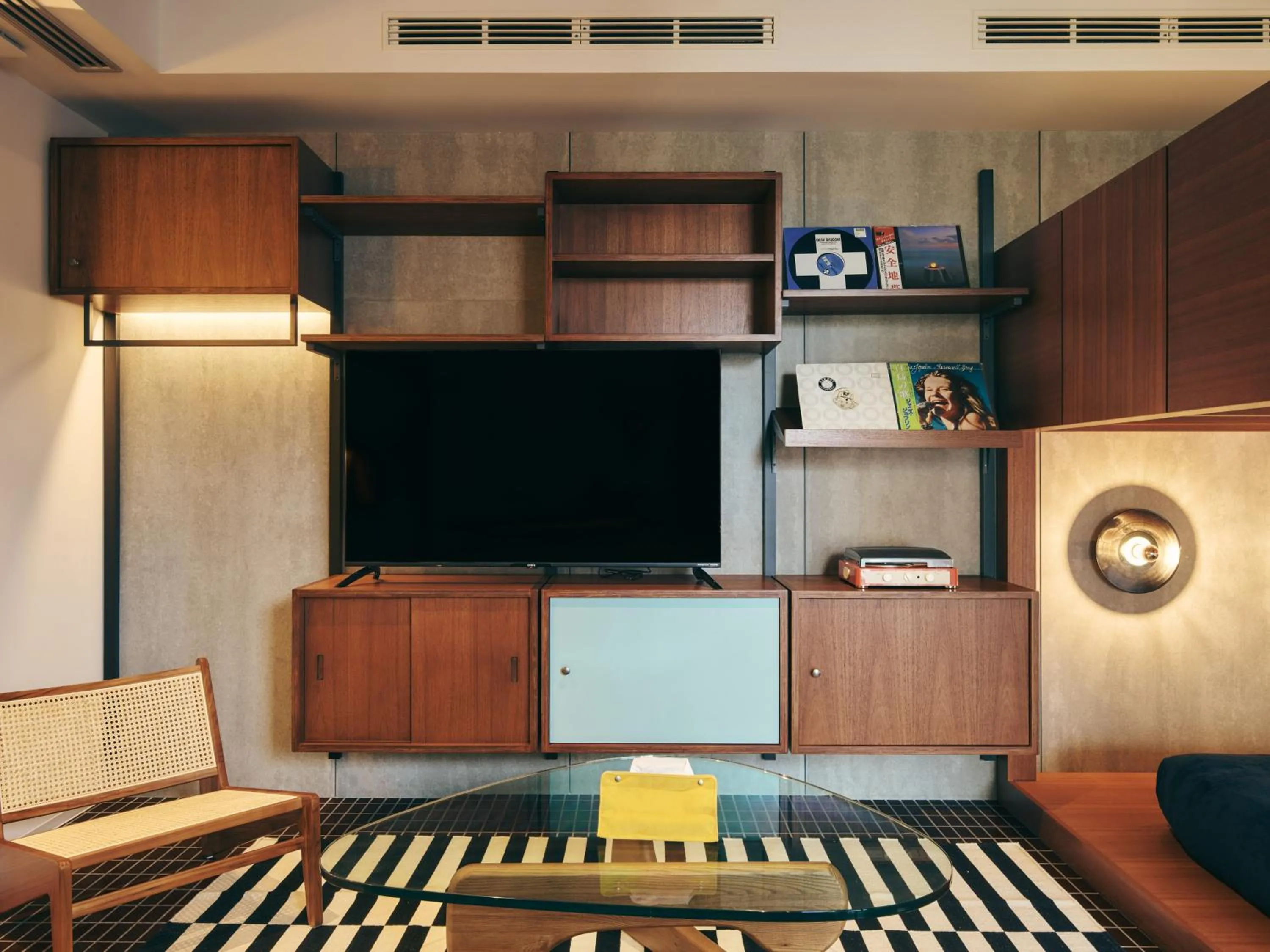 Living room in illi Amu Shimokitazawa