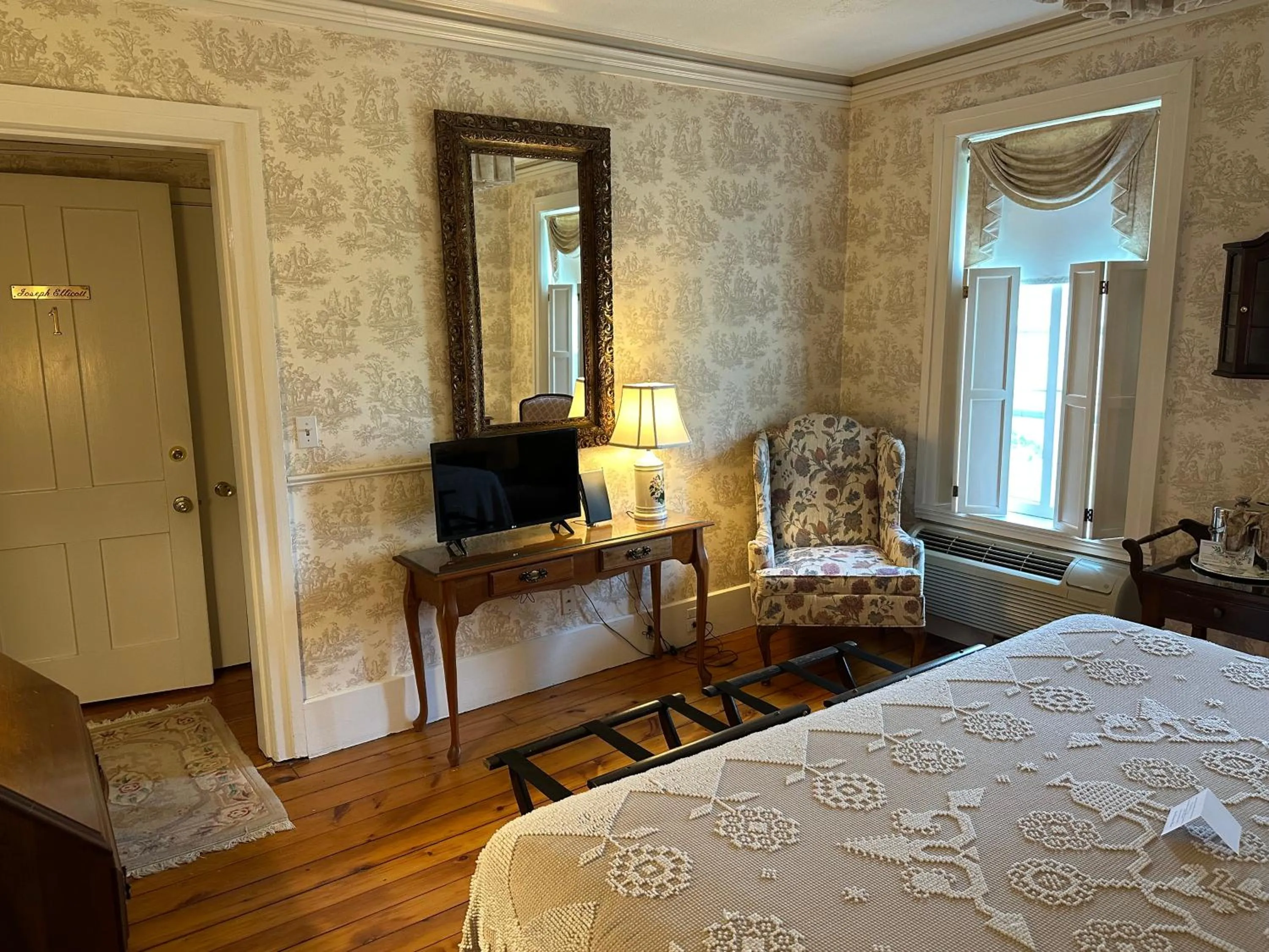 Bedroom, Bed in Asa Ransom House