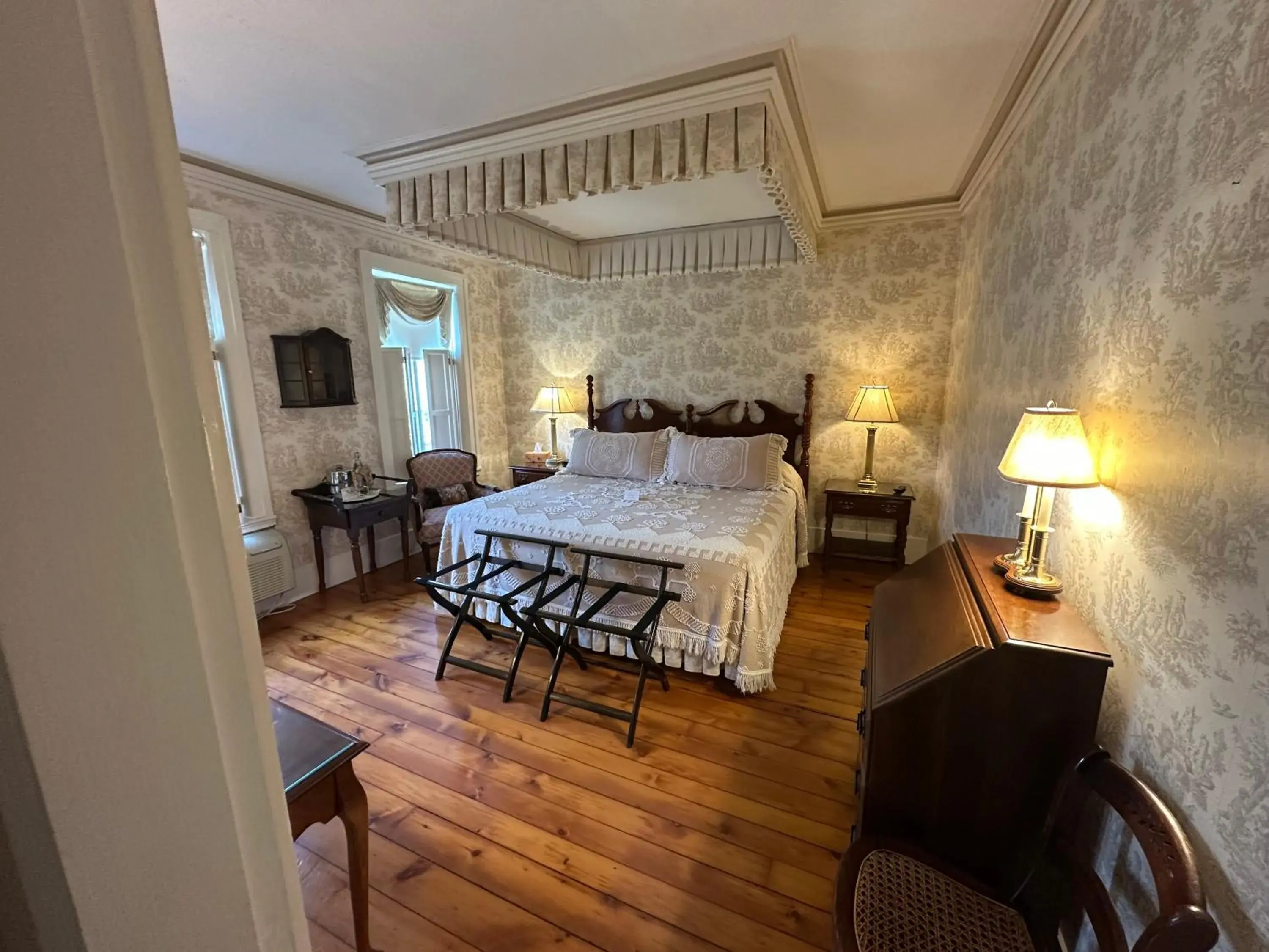King Room in Asa Ransom House King Room in Asa Ransom House