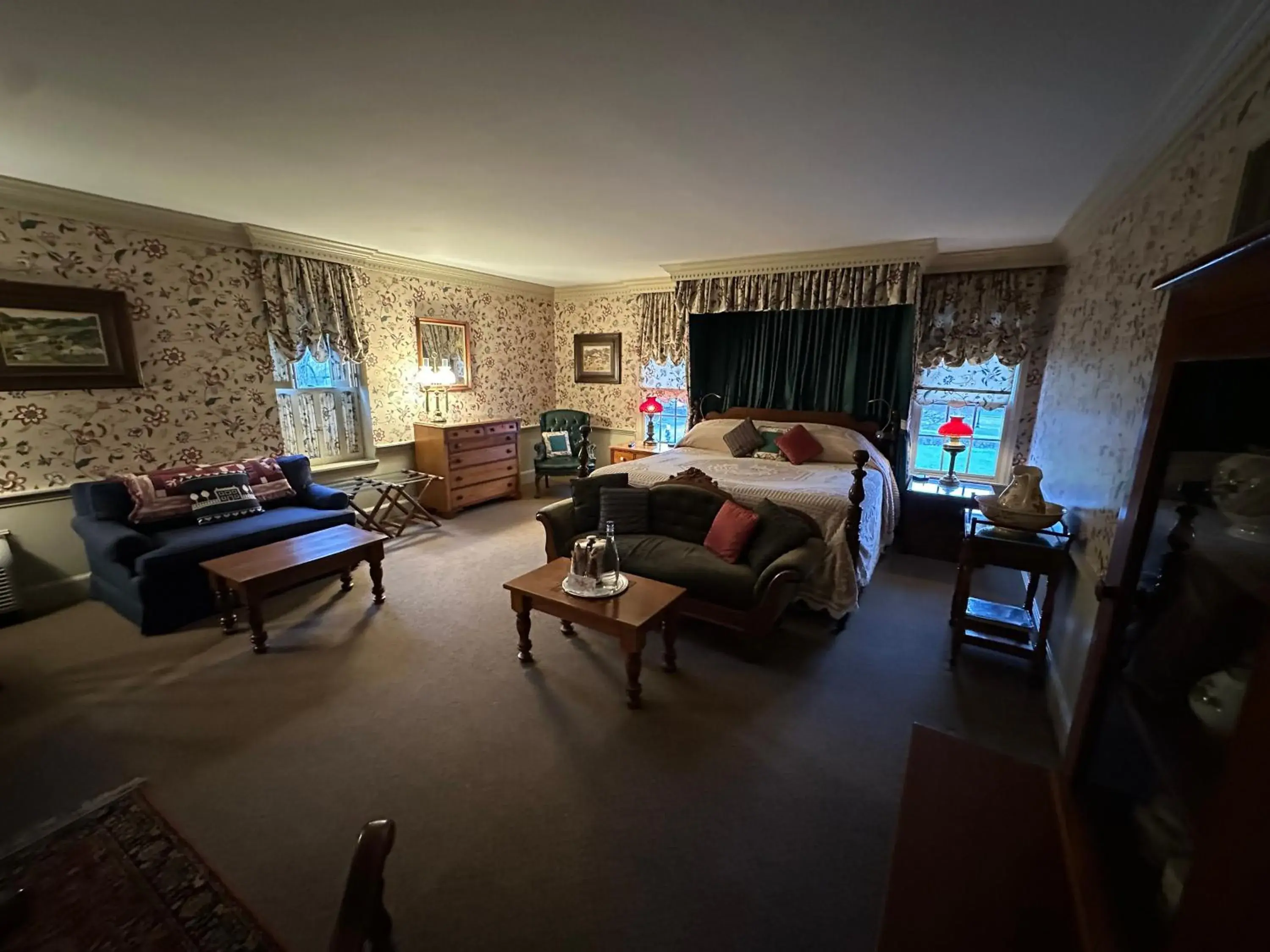 Superior King Room in Asa Ransom House Superior King Room in Asa Ransom House