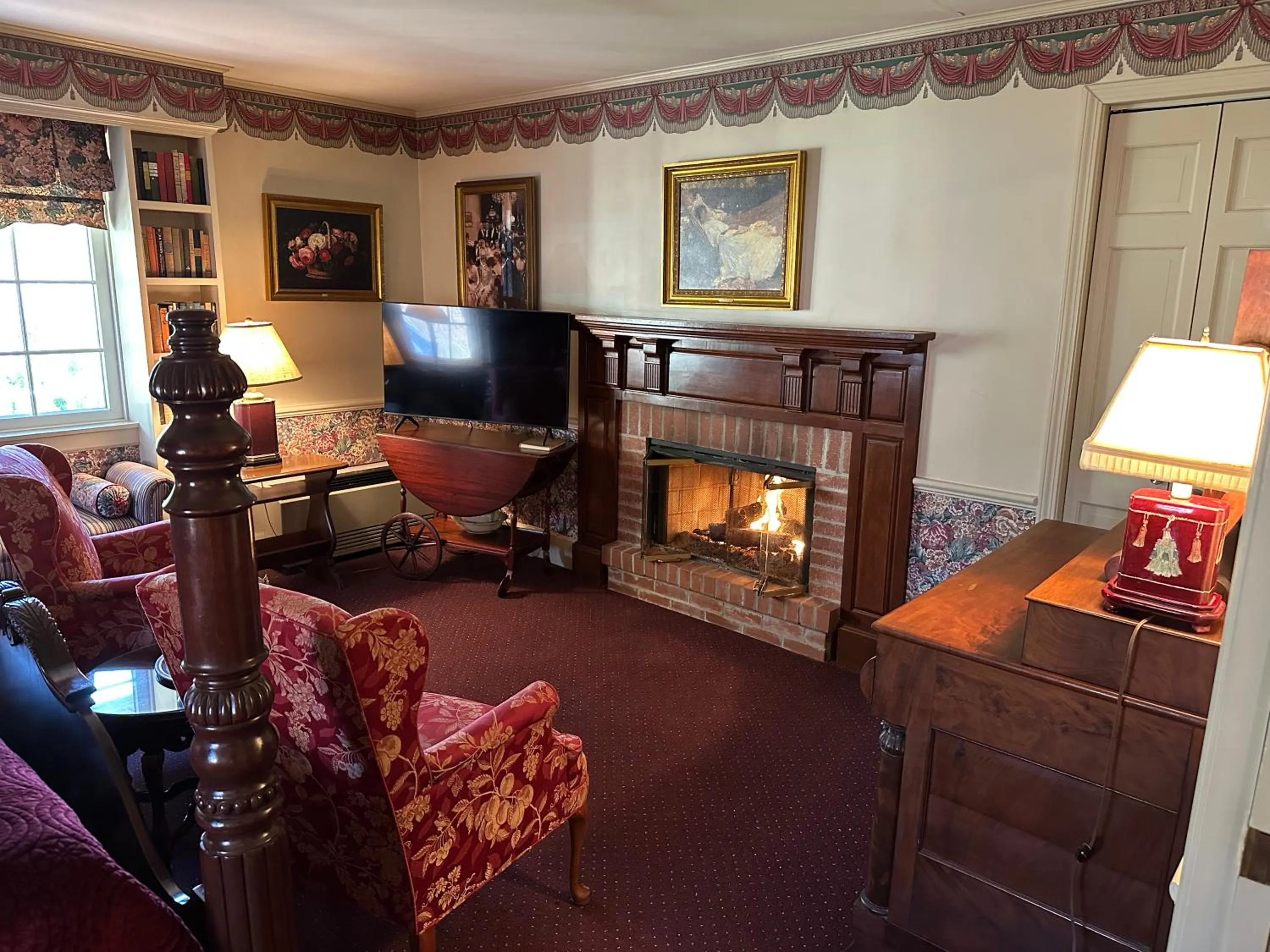 TV and multimedia in Asa Ransom House