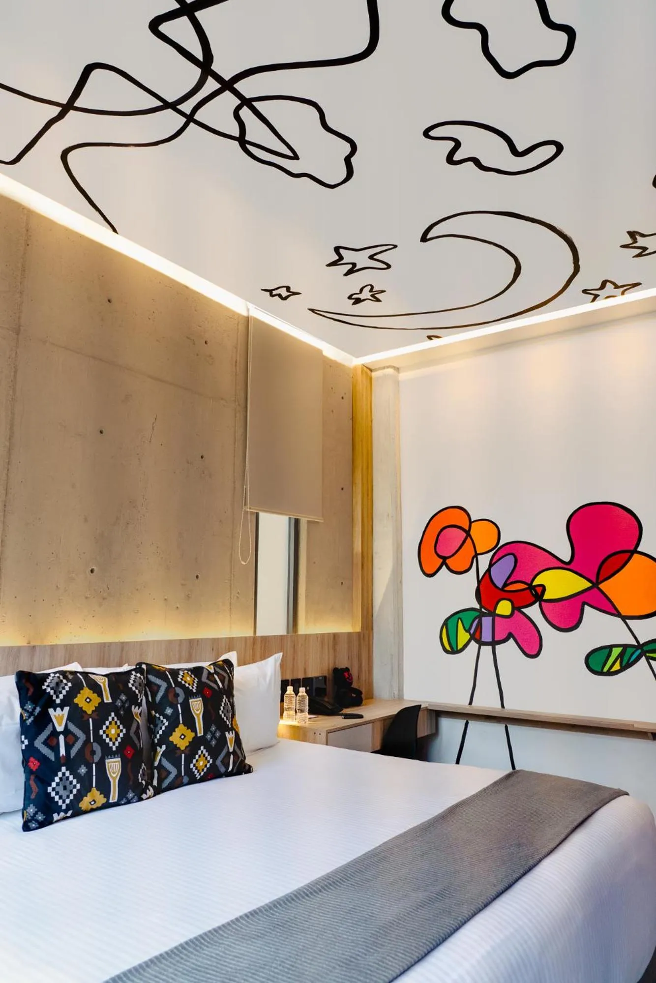 Photo of the whole room, Bed in Street Art Hotel Roma