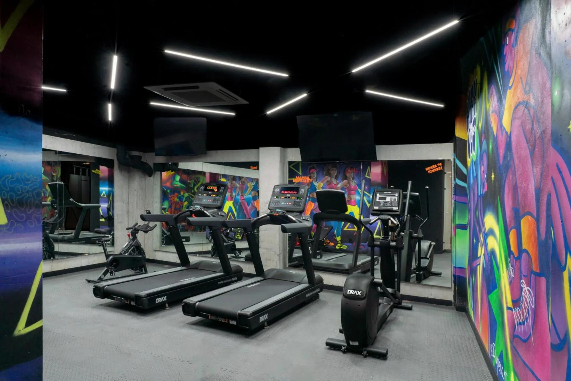 Fitness centre/facilities in Street Art Hotel Roma