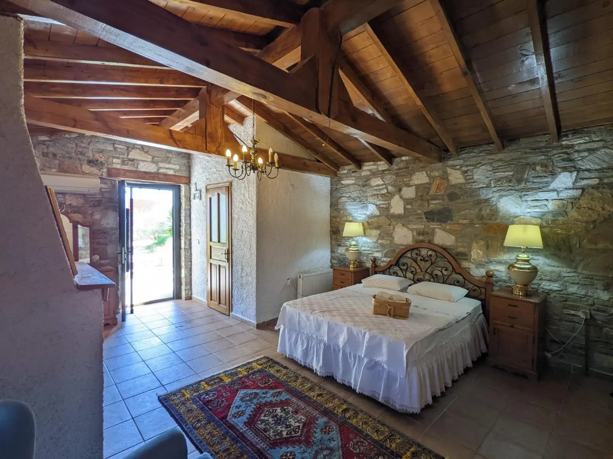 Large Double Room in Bahab Guest House Large Double Room in Bahab Guest House
