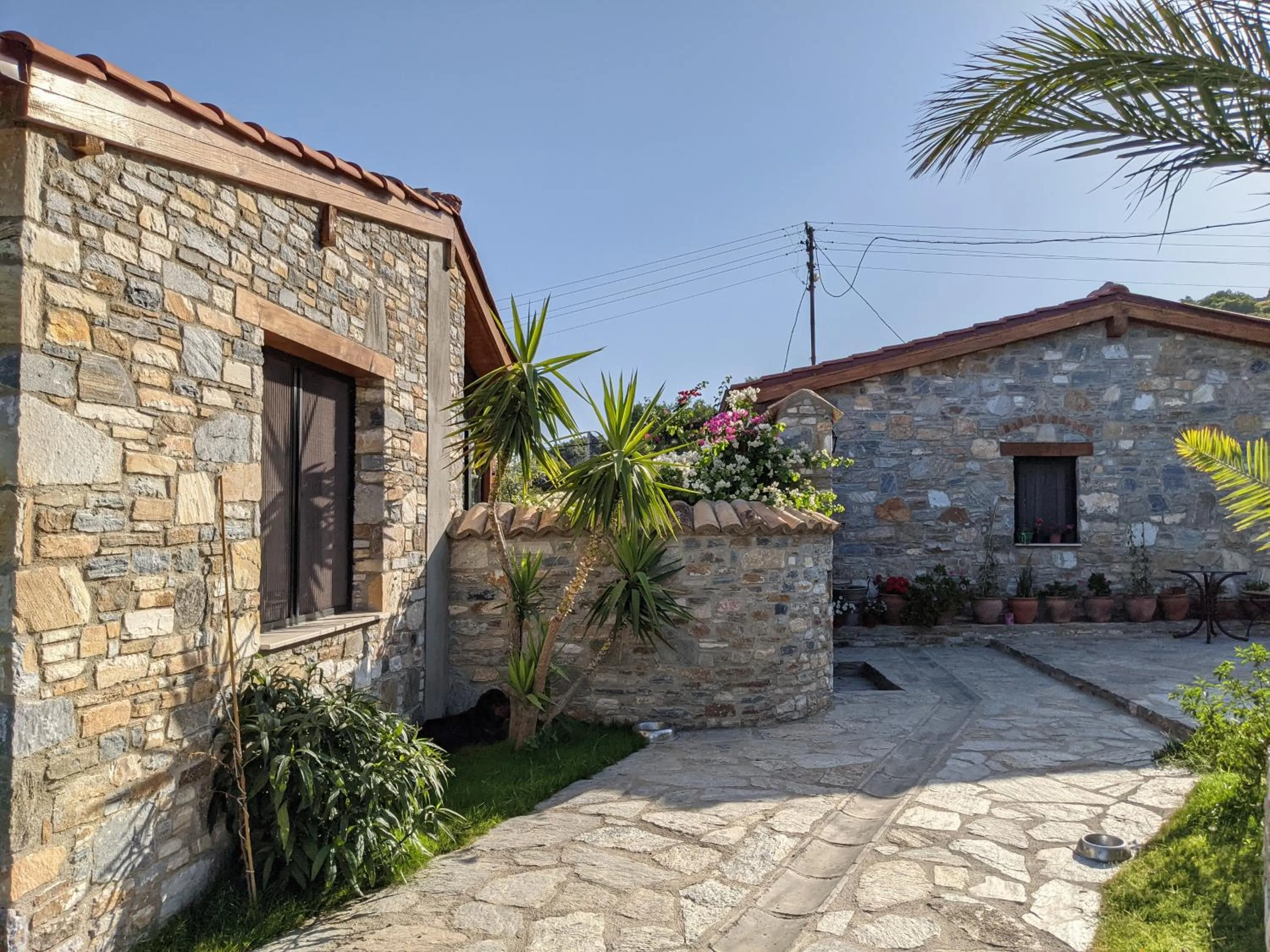 Property building in Bahab Guest House