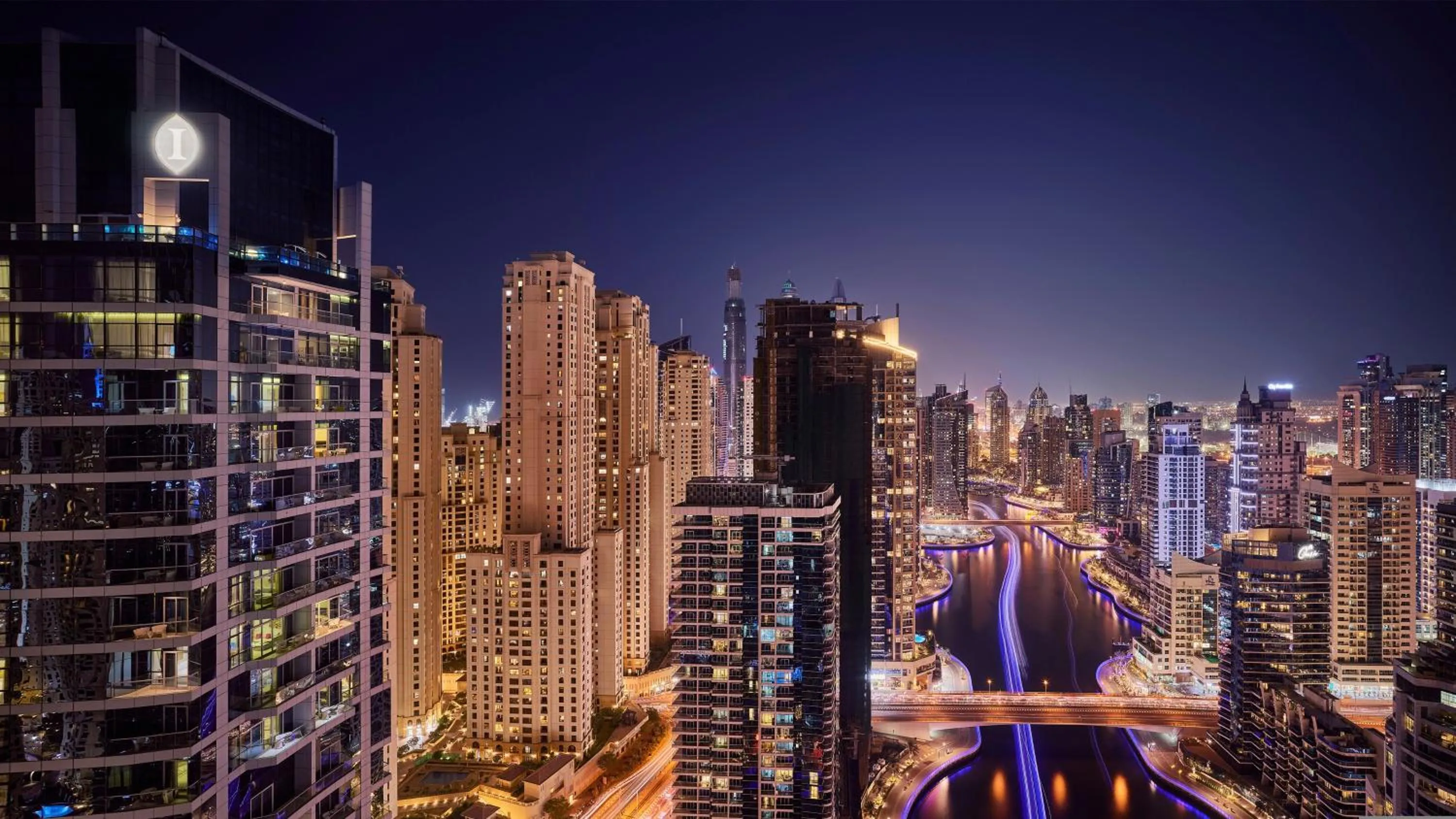 Property building in InterContinental Dubai Marina by IHG