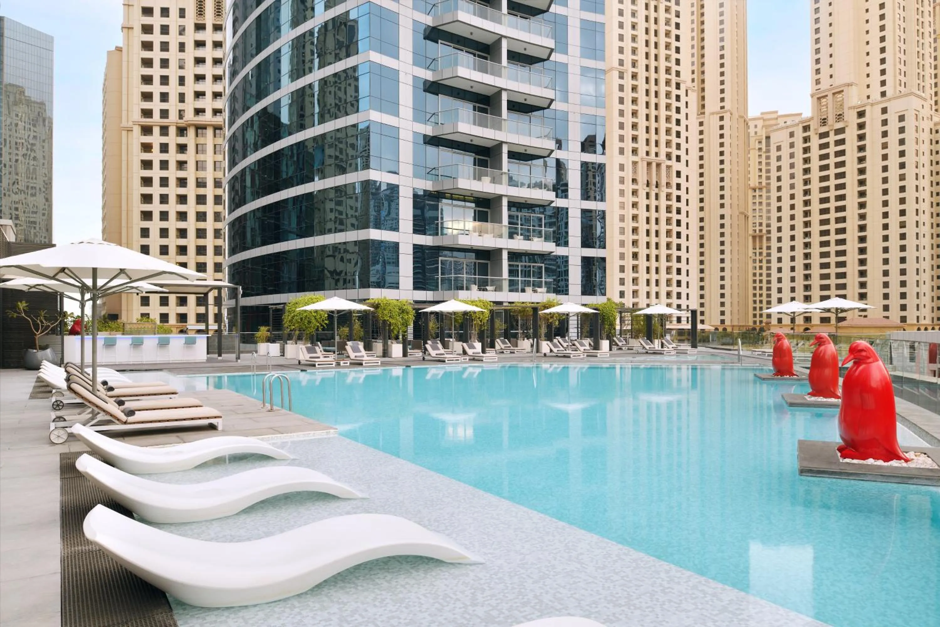 Swimming pool in InterContinental Dubai Marina by IHG