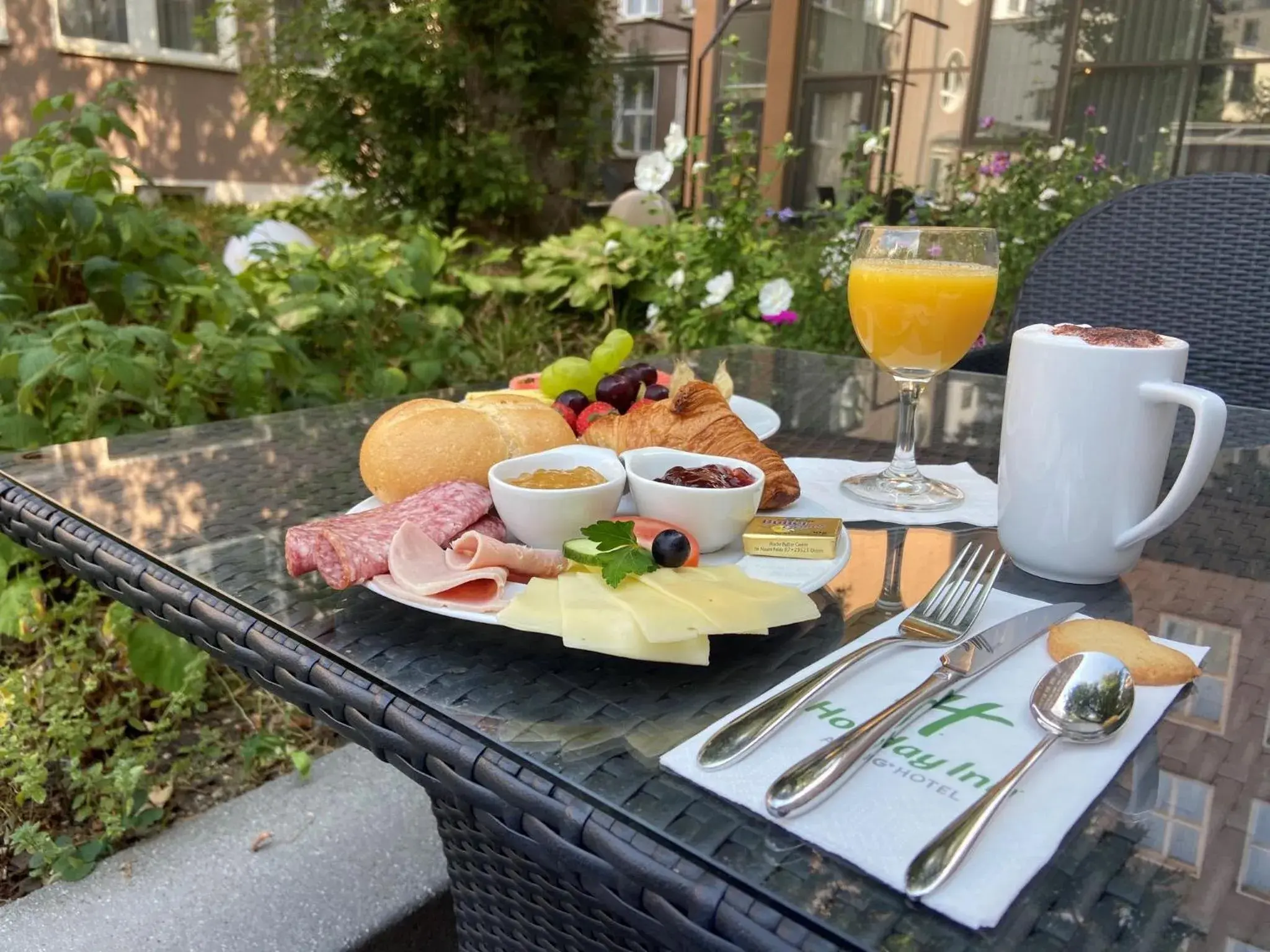 Property building in Holiday Inn Dresden - Am Zwinger by IHG Property building in Holiday Inn Dresden - Am Zwinger by IHG