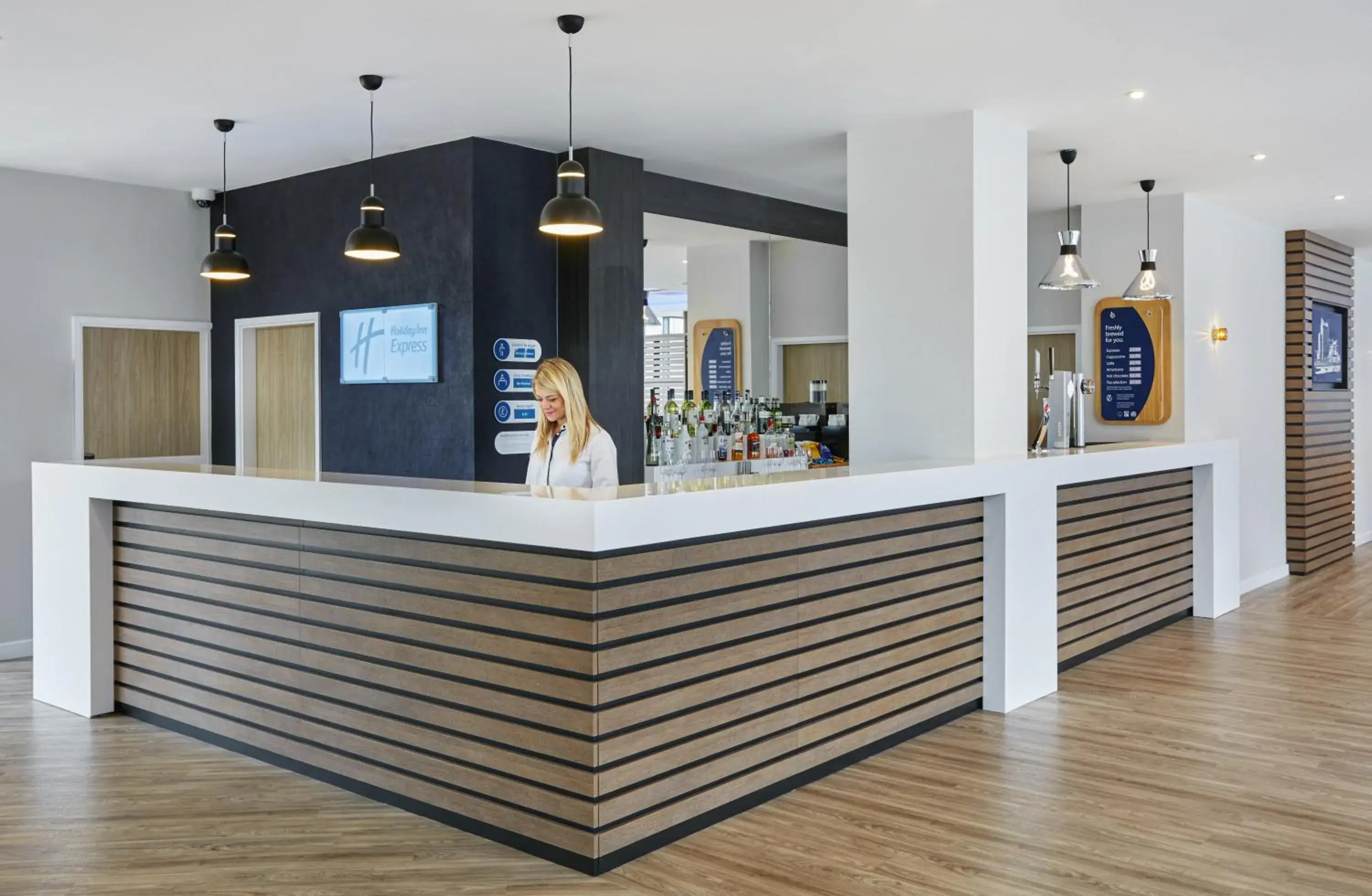 Property building in Holiday Inn Express Grimsby by IHG Property building in Holiday Inn Express Grimsby by IHG