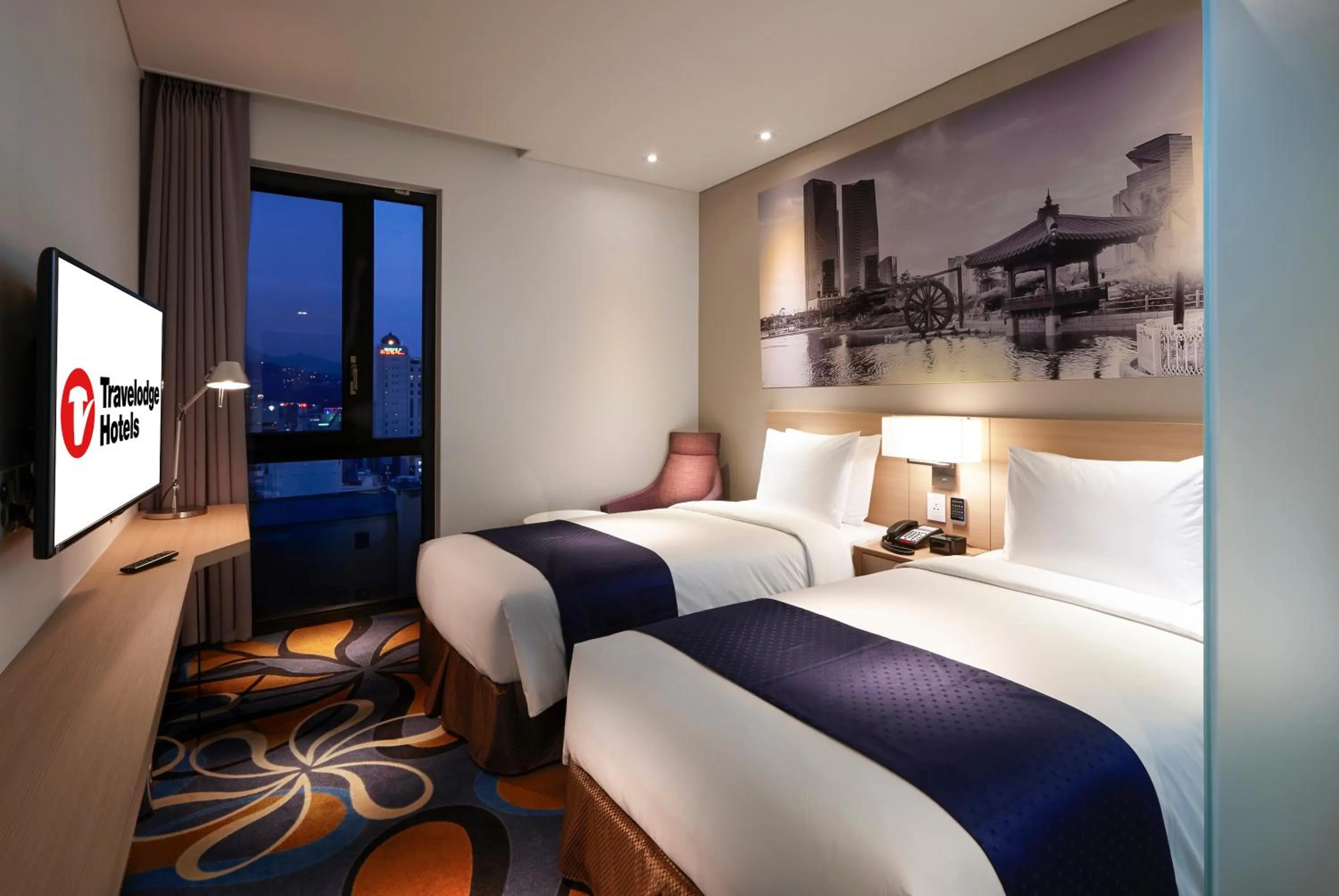 Bed in Travelodge Myeongdong Euljiro