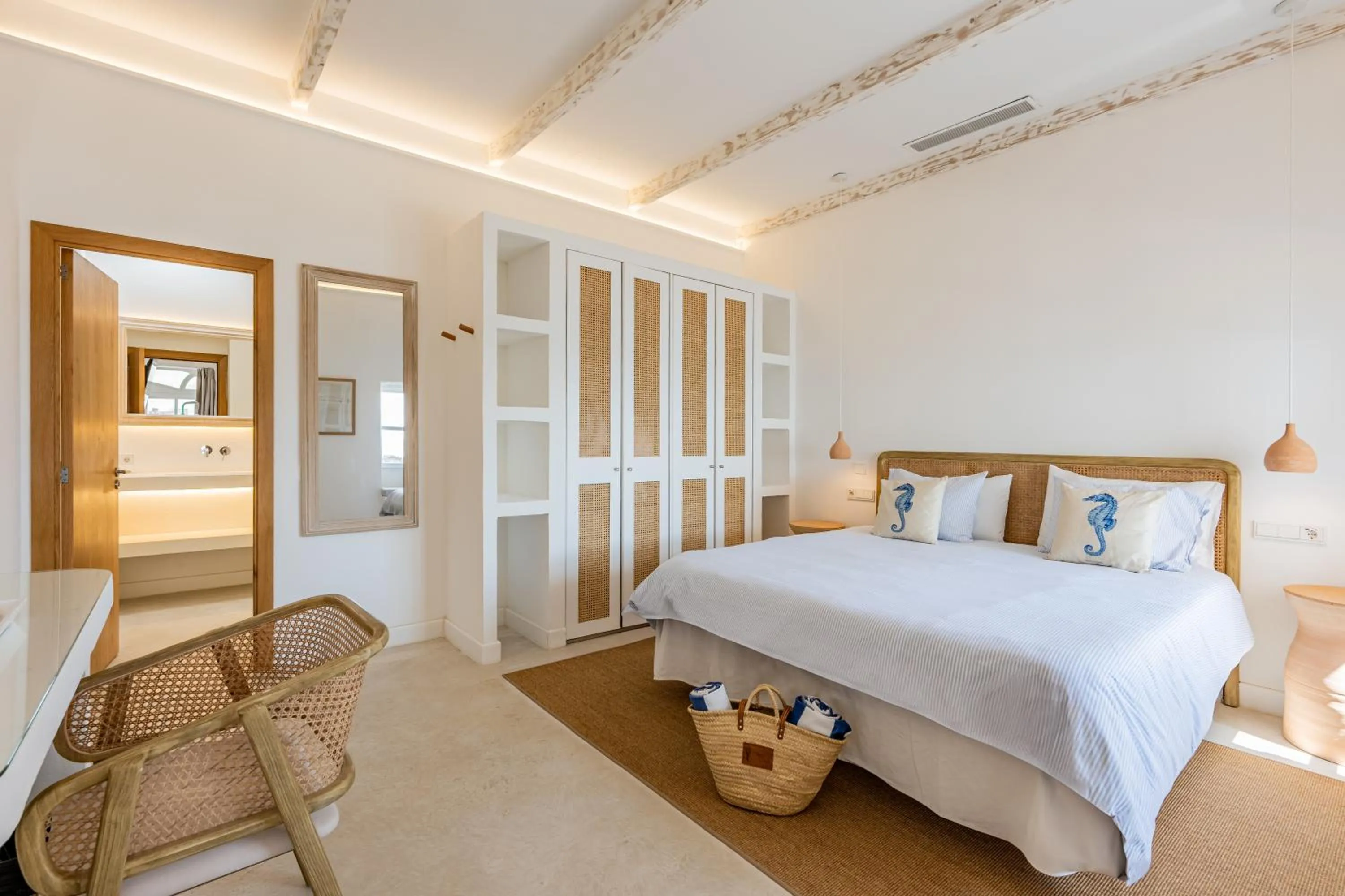 Photo of the whole room, Bed in The Sea Club