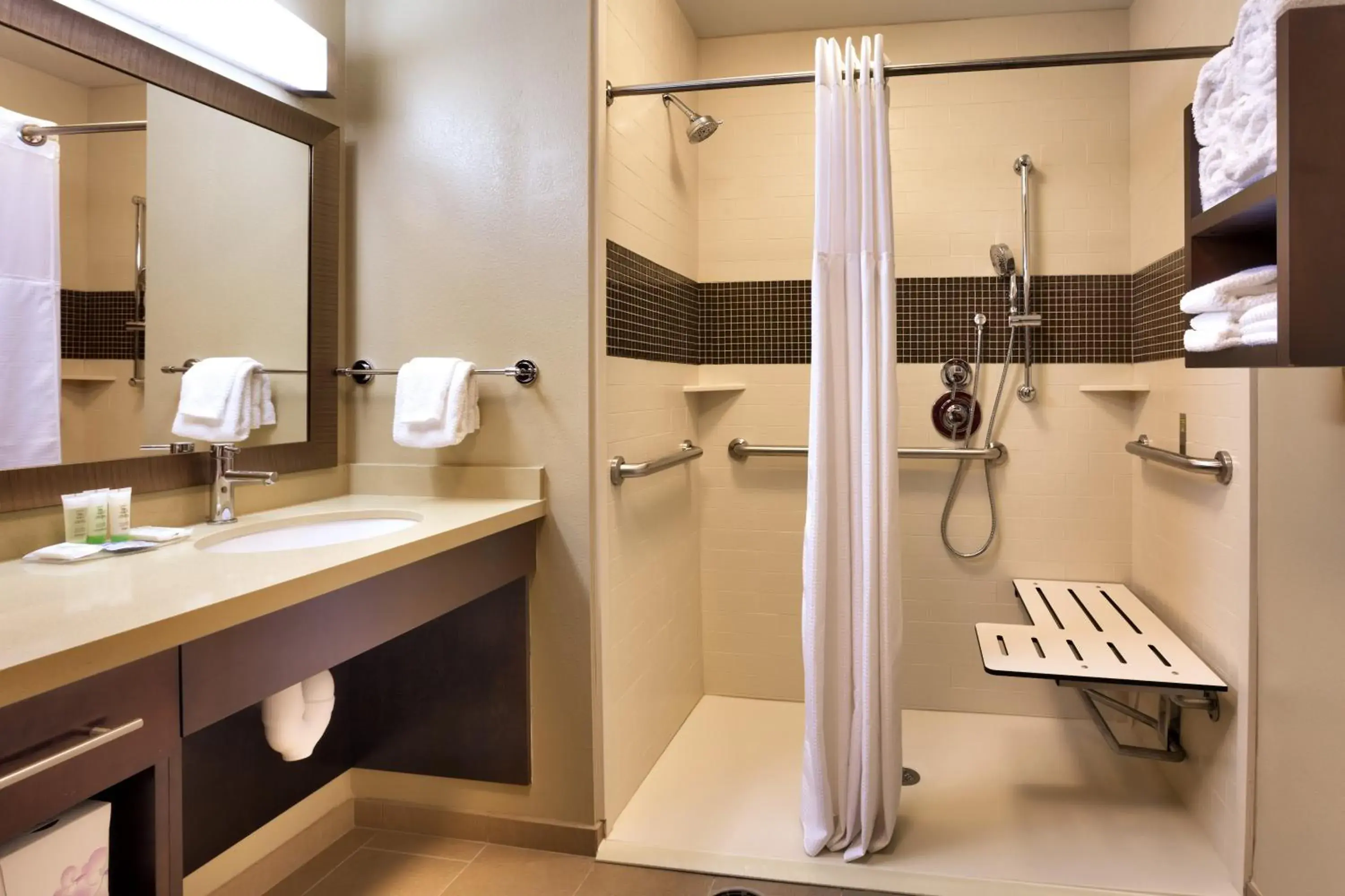 Photo of the whole room in Staybridge Suites Cheyenne by IHG Photo of the whole room in Staybridge Suites Cheyenne by IHG