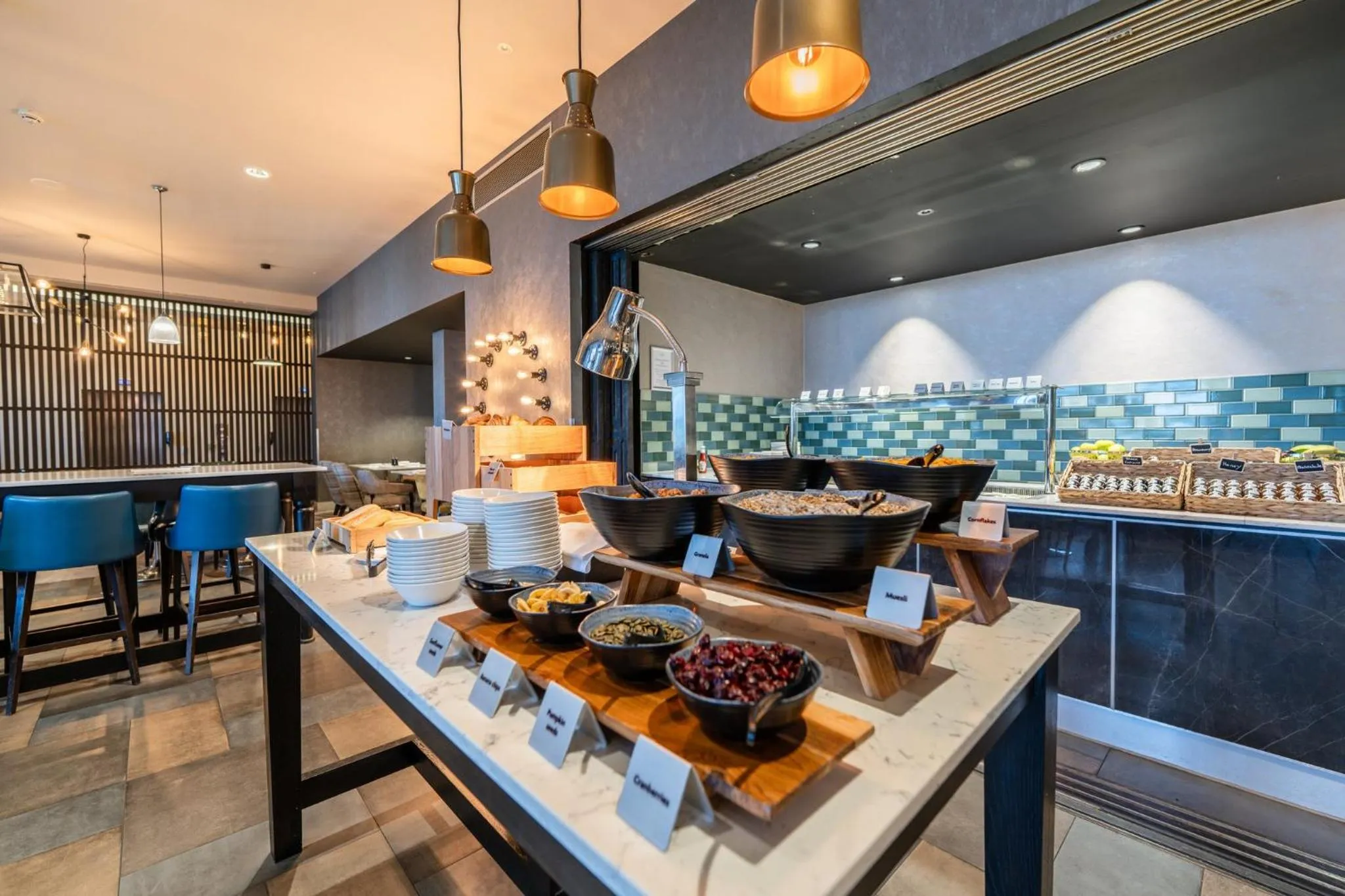 Breakfast in Crowne Plaza Aberdeen Airport by IHG