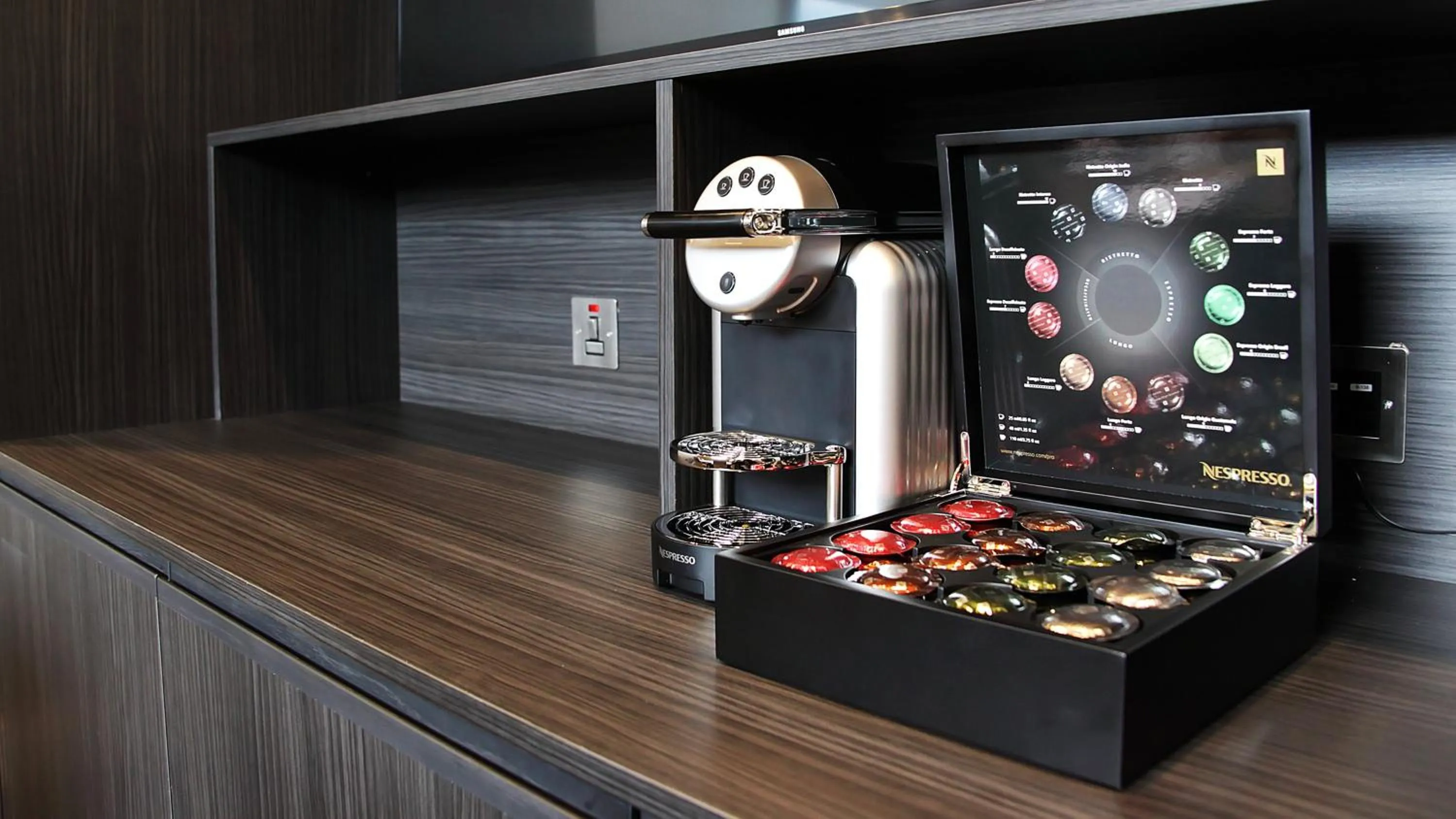 Meeting/conference room in Crowne Plaza Aberdeen Airport by IHG