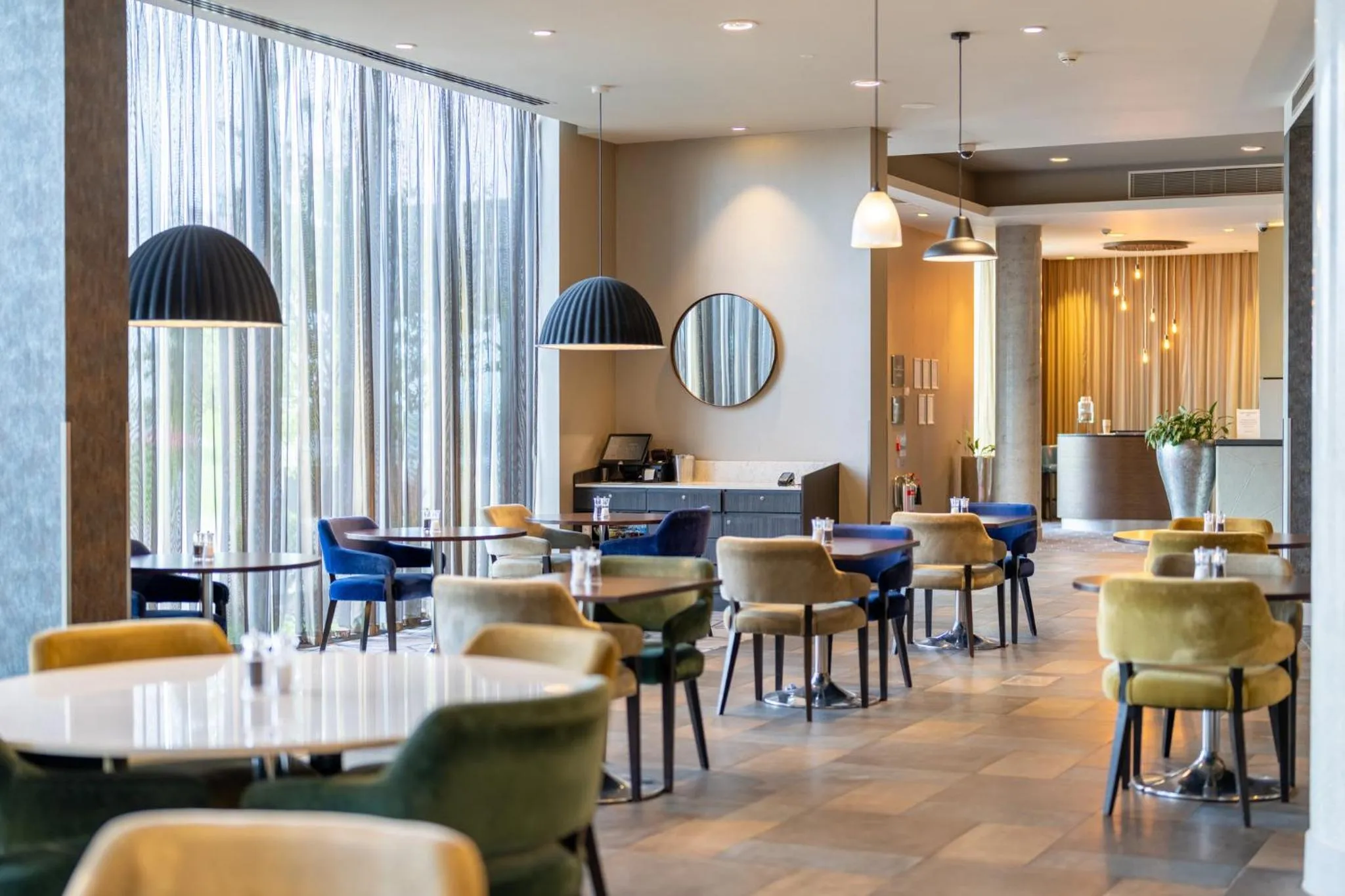Restaurant/places to eat in Crowne Plaza Aberdeen Airport by IHG