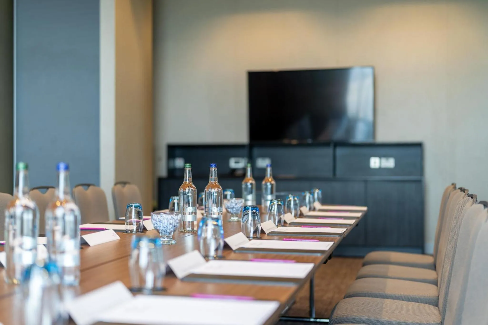 Meeting/conference room in Crowne Plaza Aberdeen Airport by IHG