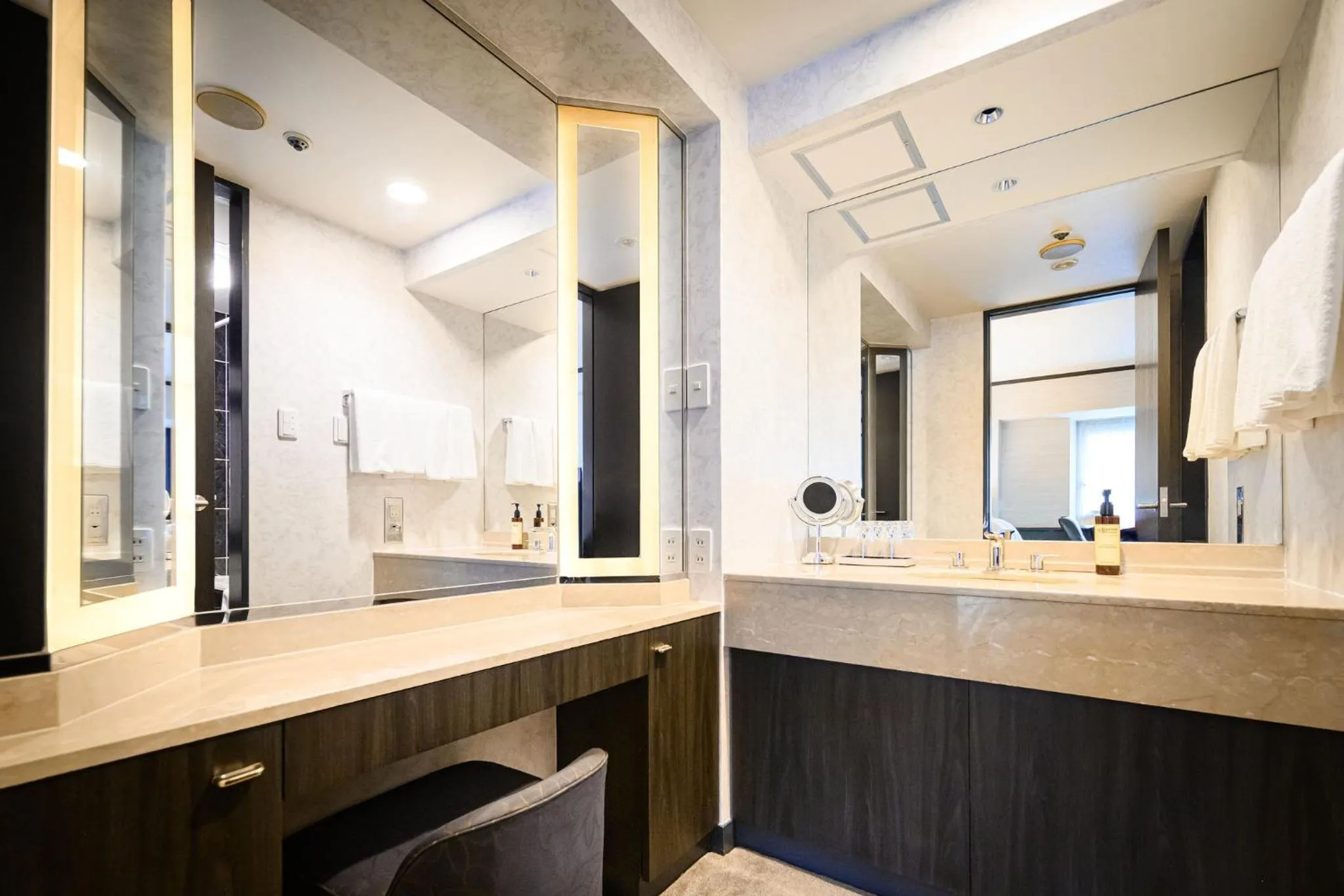 Photo of the whole room in ANA Crowne Plaza Matsuyama by IHG