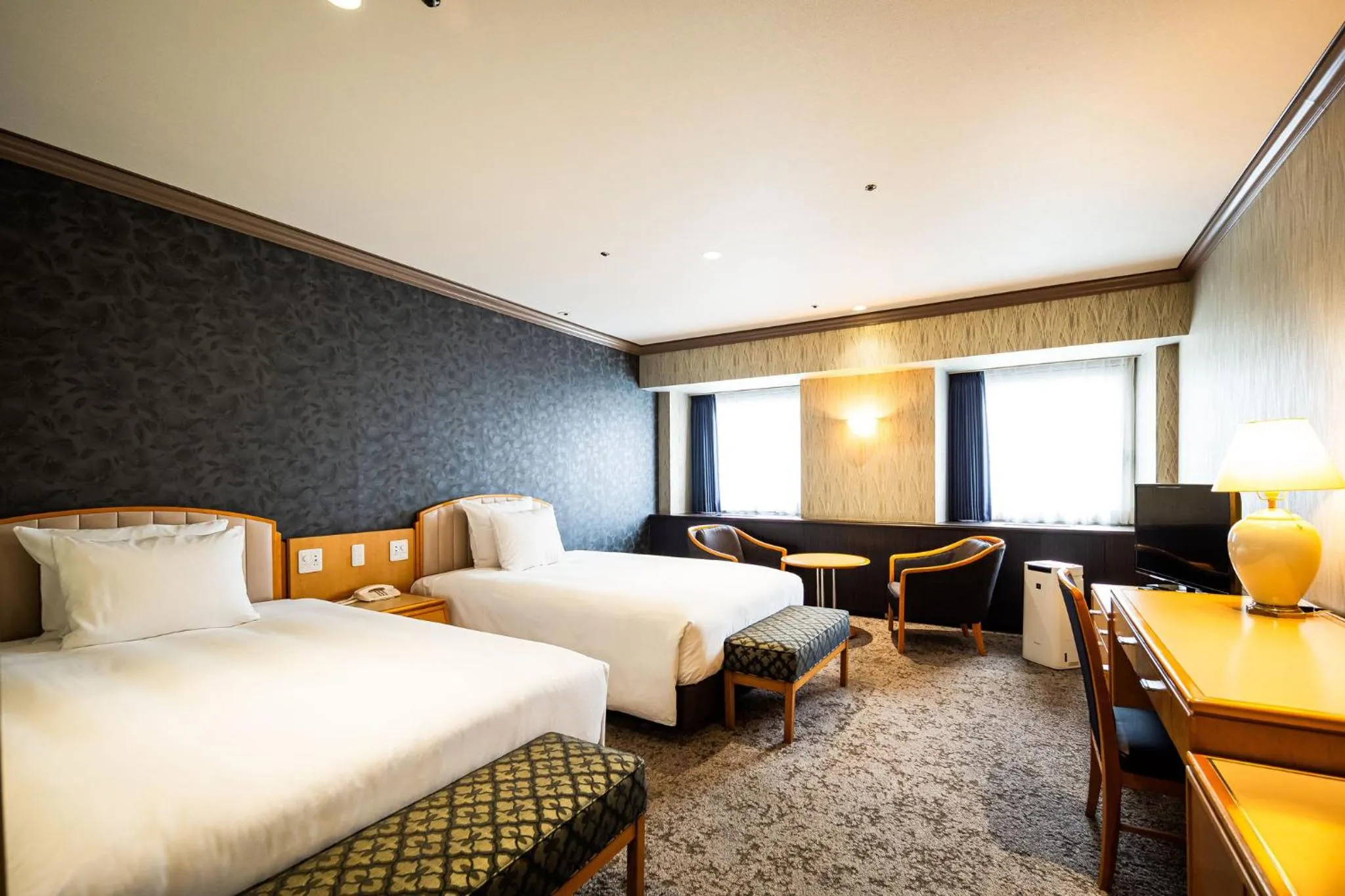 Photo of the whole room, Bed in ANA Crowne Plaza Matsuyama by IHG
