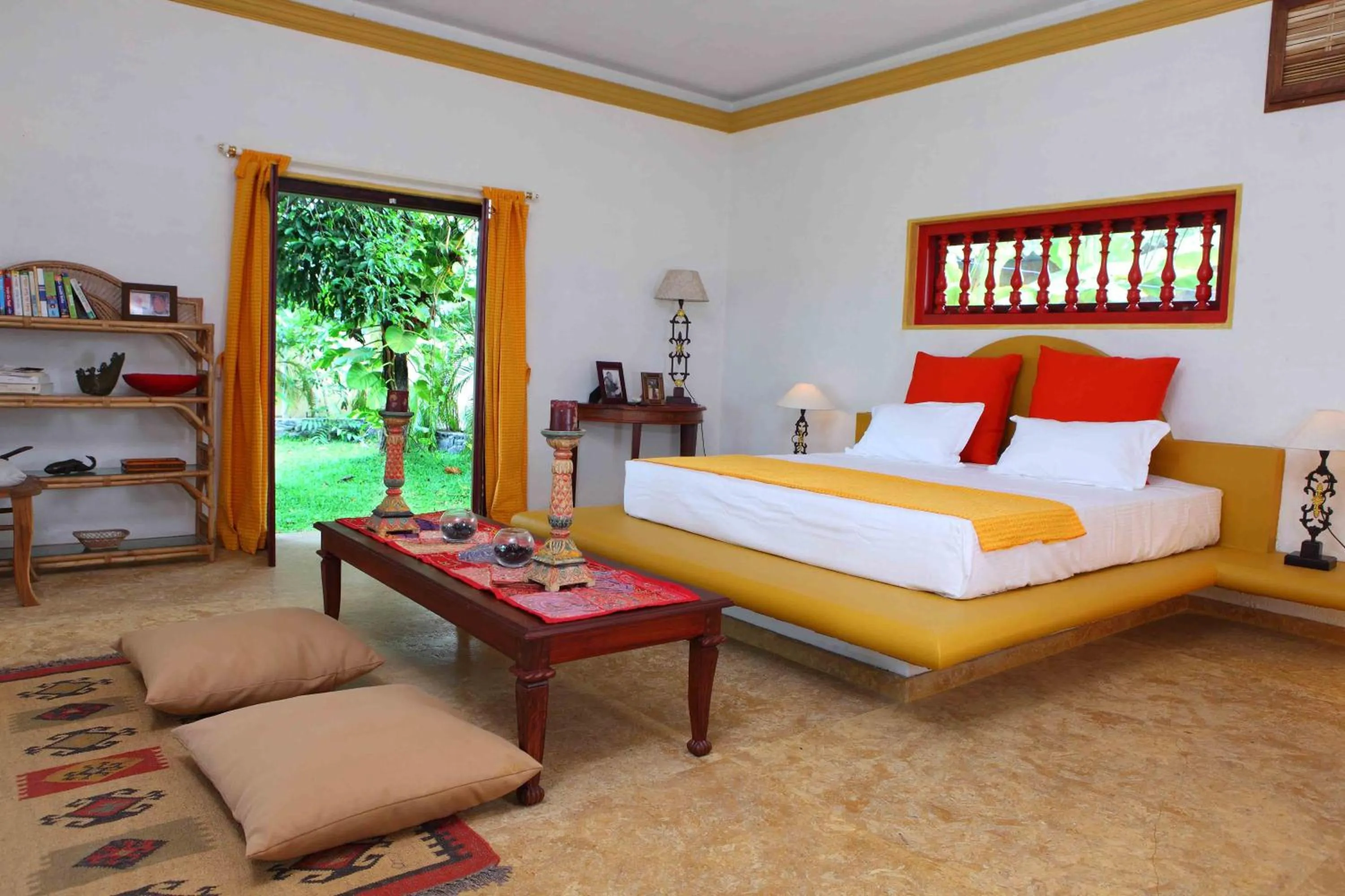 Spring, Bed in Azure Tides Marari