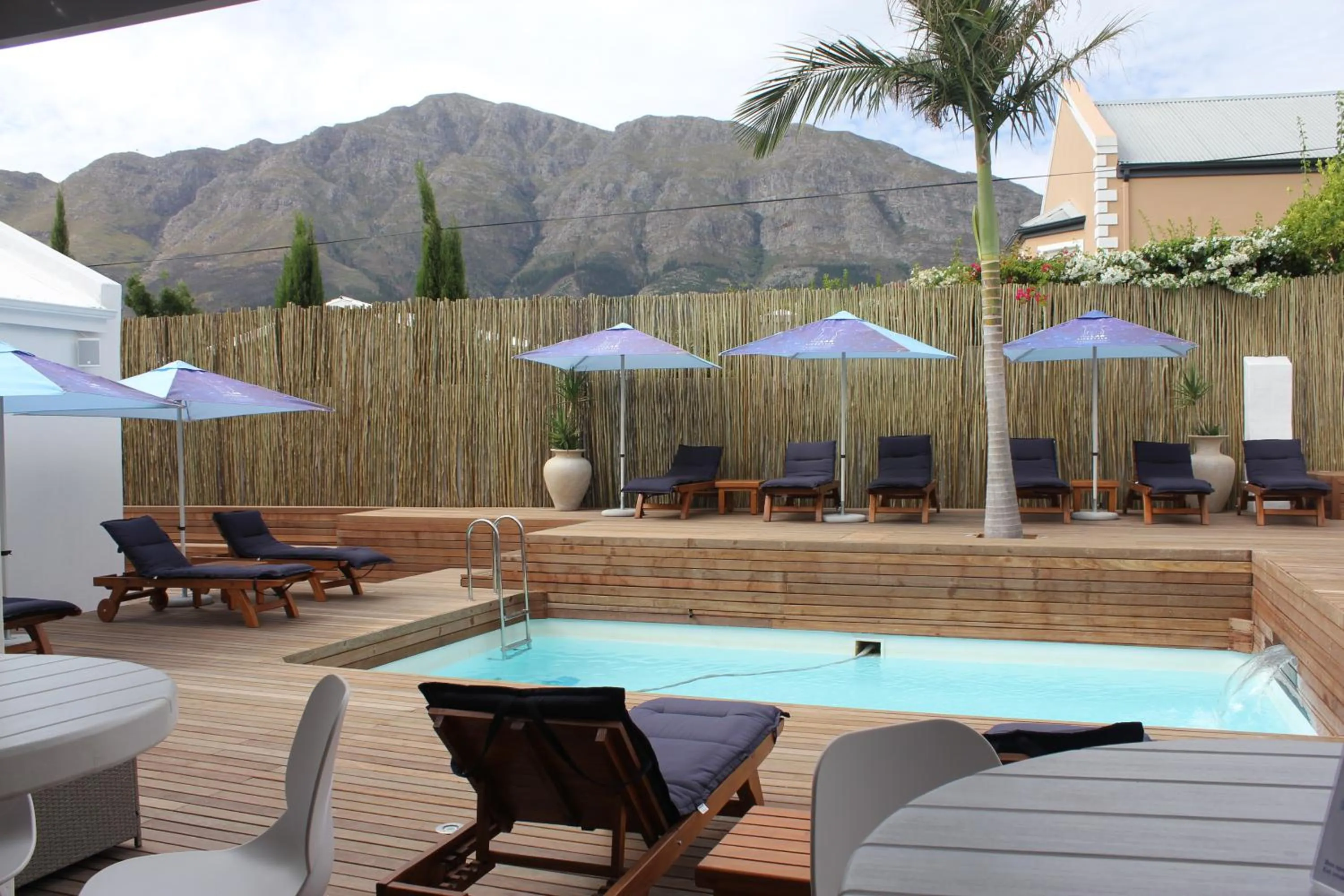 Swimming pool in theLAB Franschhoek