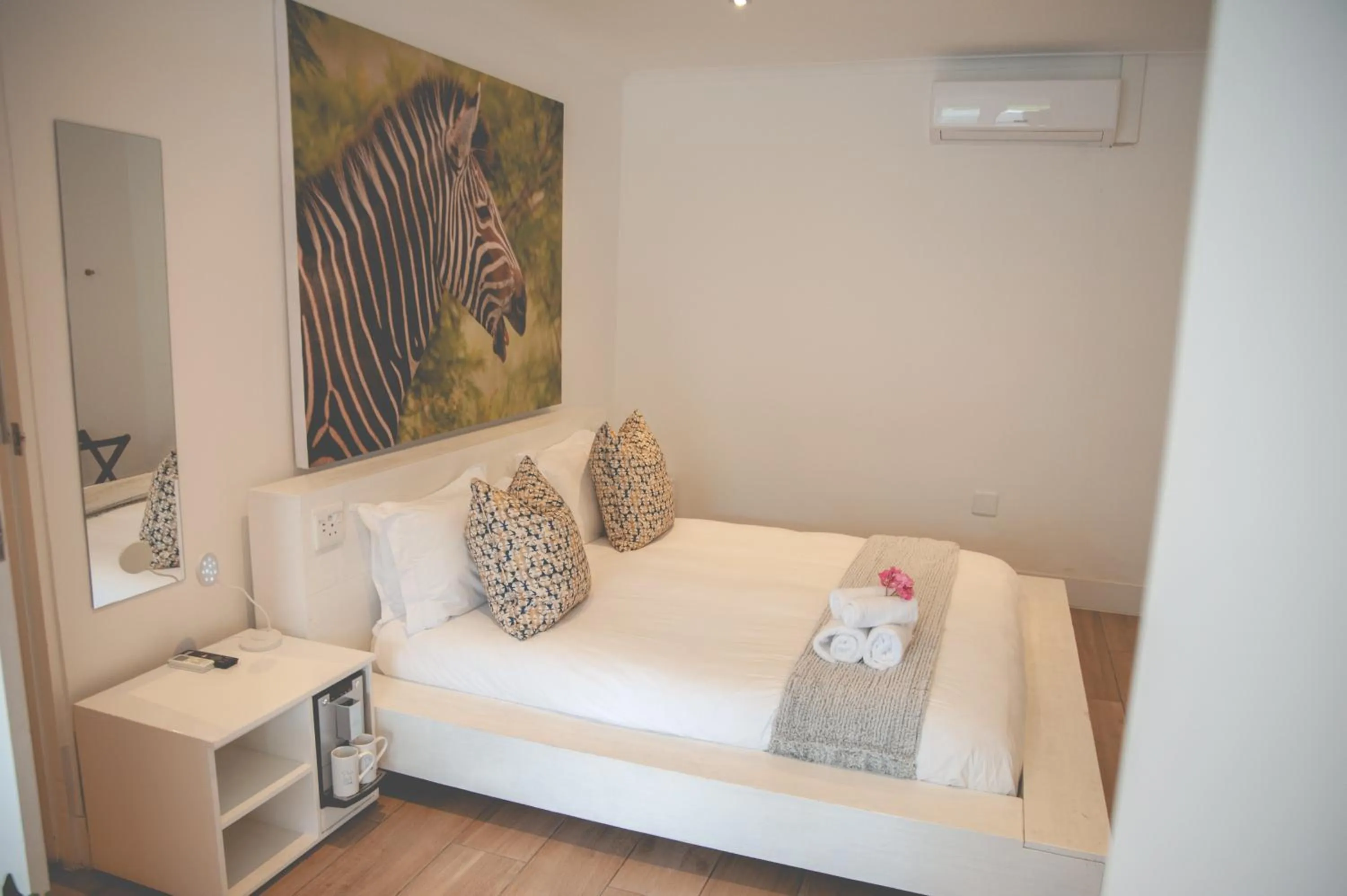 Bedroom, Bed in theLAB Franschhoek