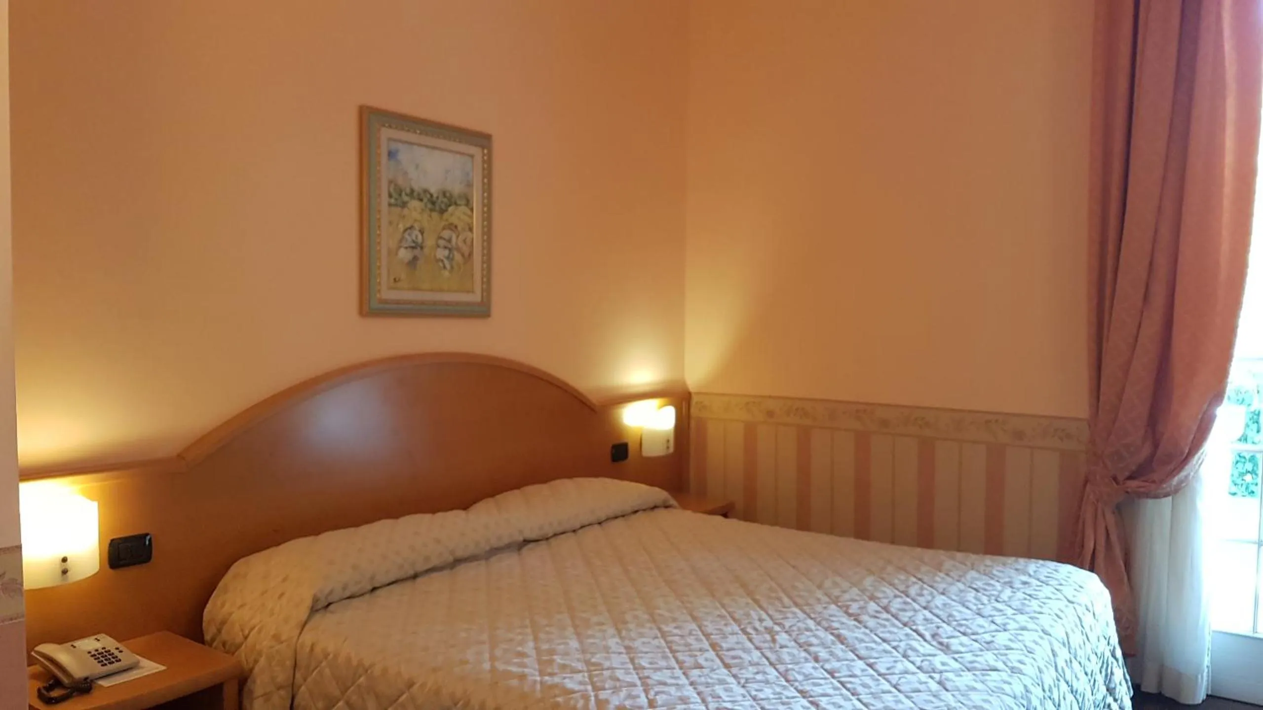 Bed in Hotel GARDENIA & Villa CHARME Adults Friendly 4Star service