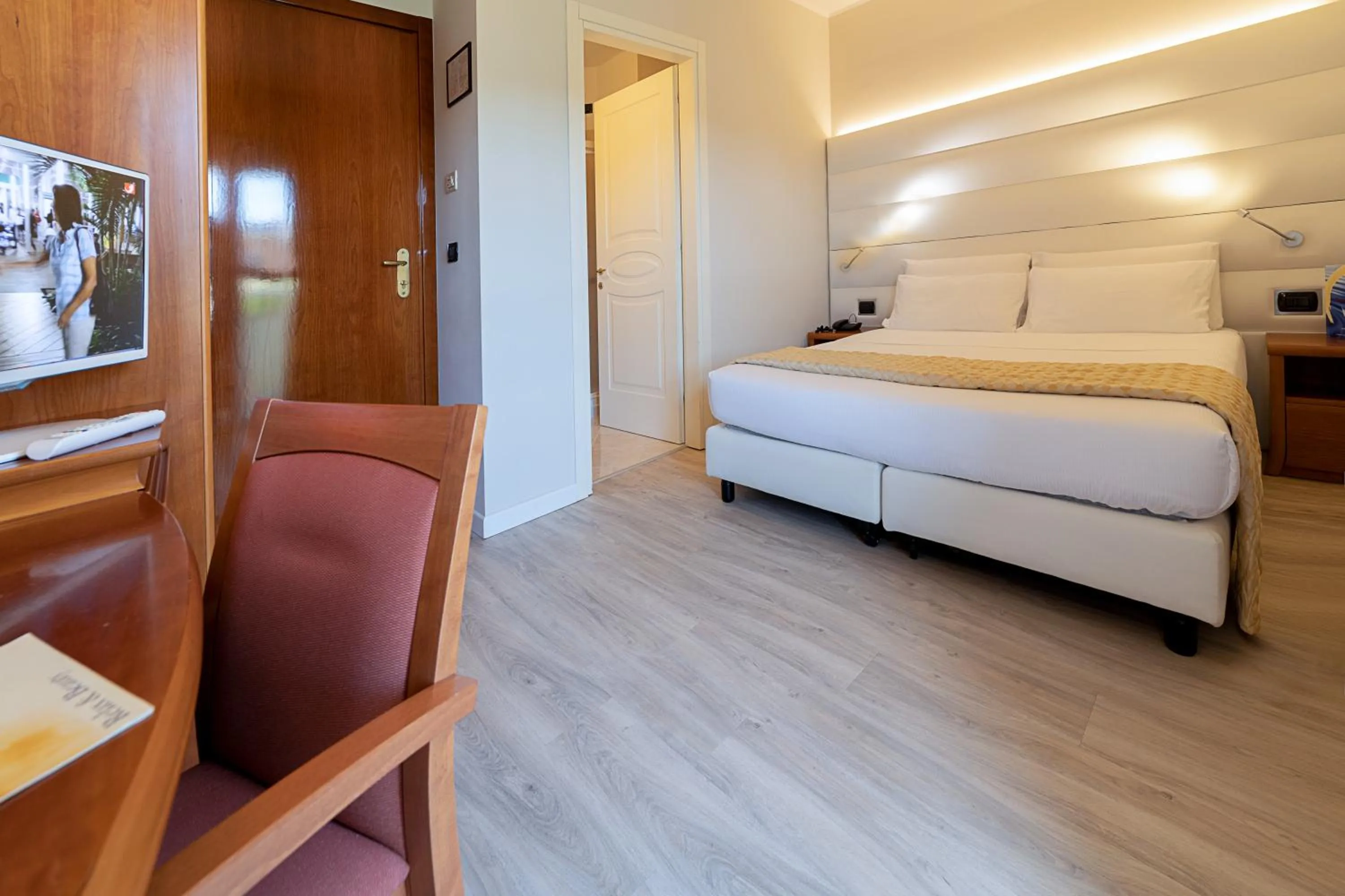 Bed in Hotel GARDENIA & Villa CHARME Adults Friendly 4Star service