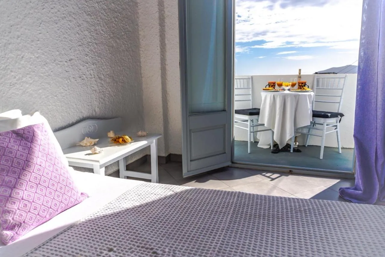 Bed in Smarula Villa