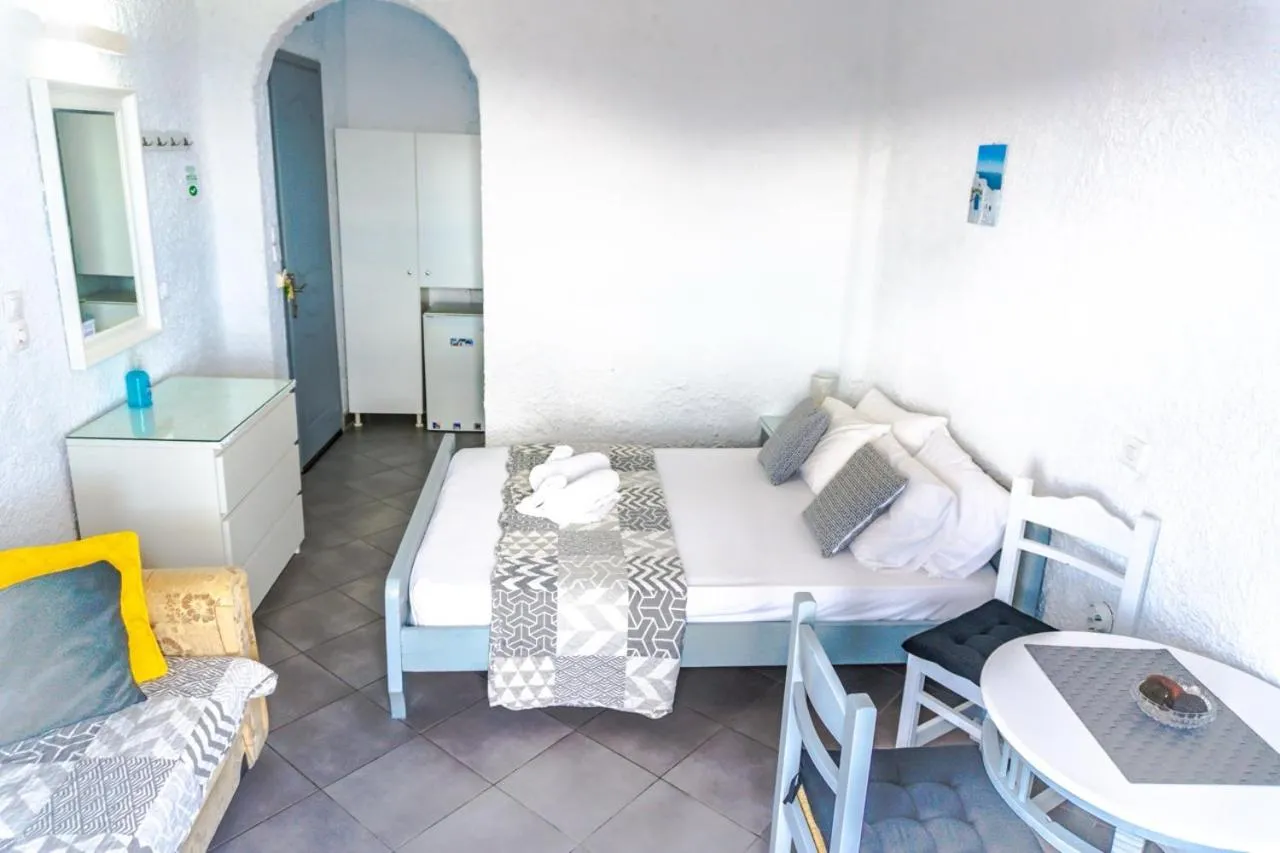Bed in Smarula Villa