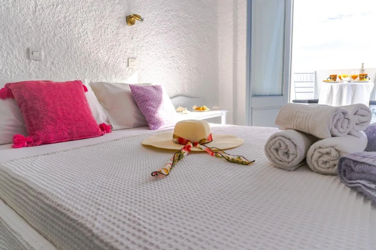 Bed in Smarula Villa