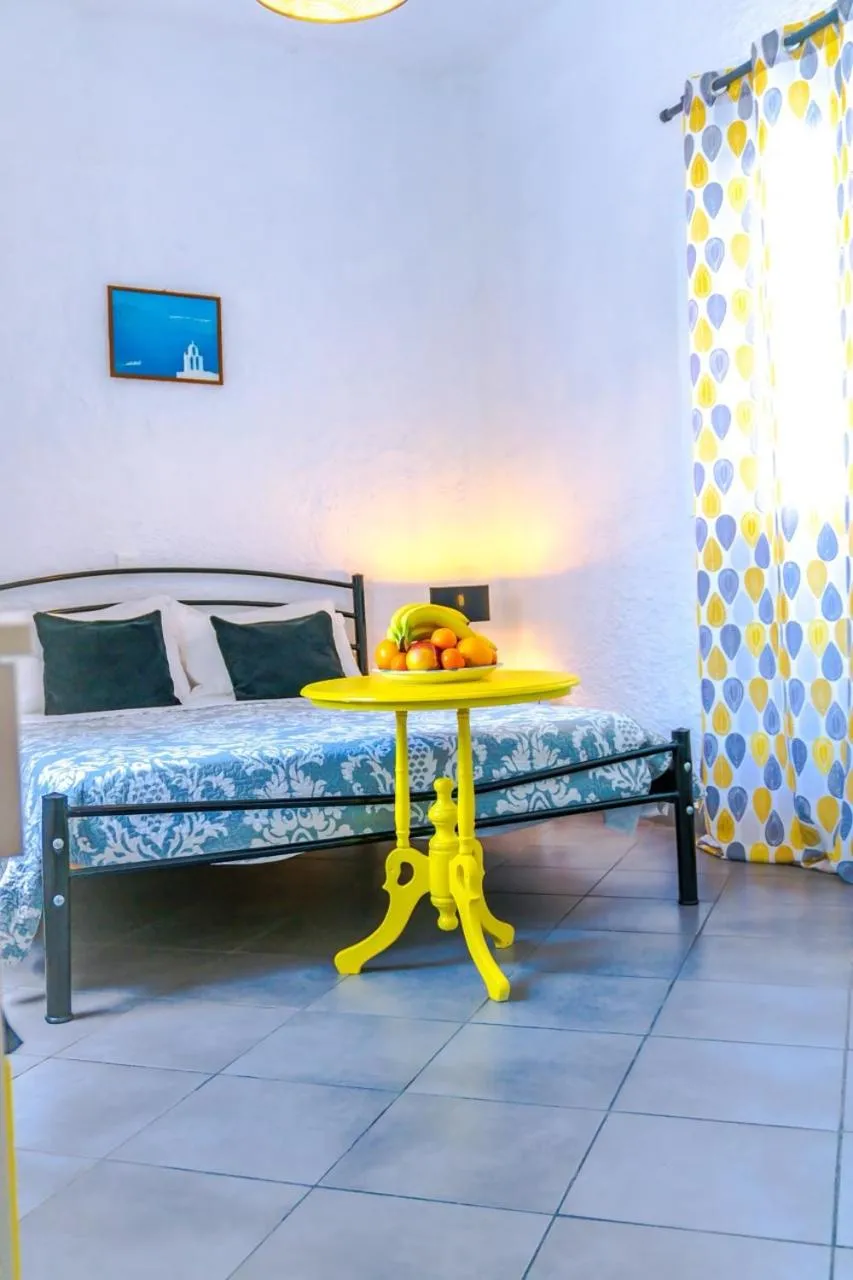 Bed in Smarula Villa