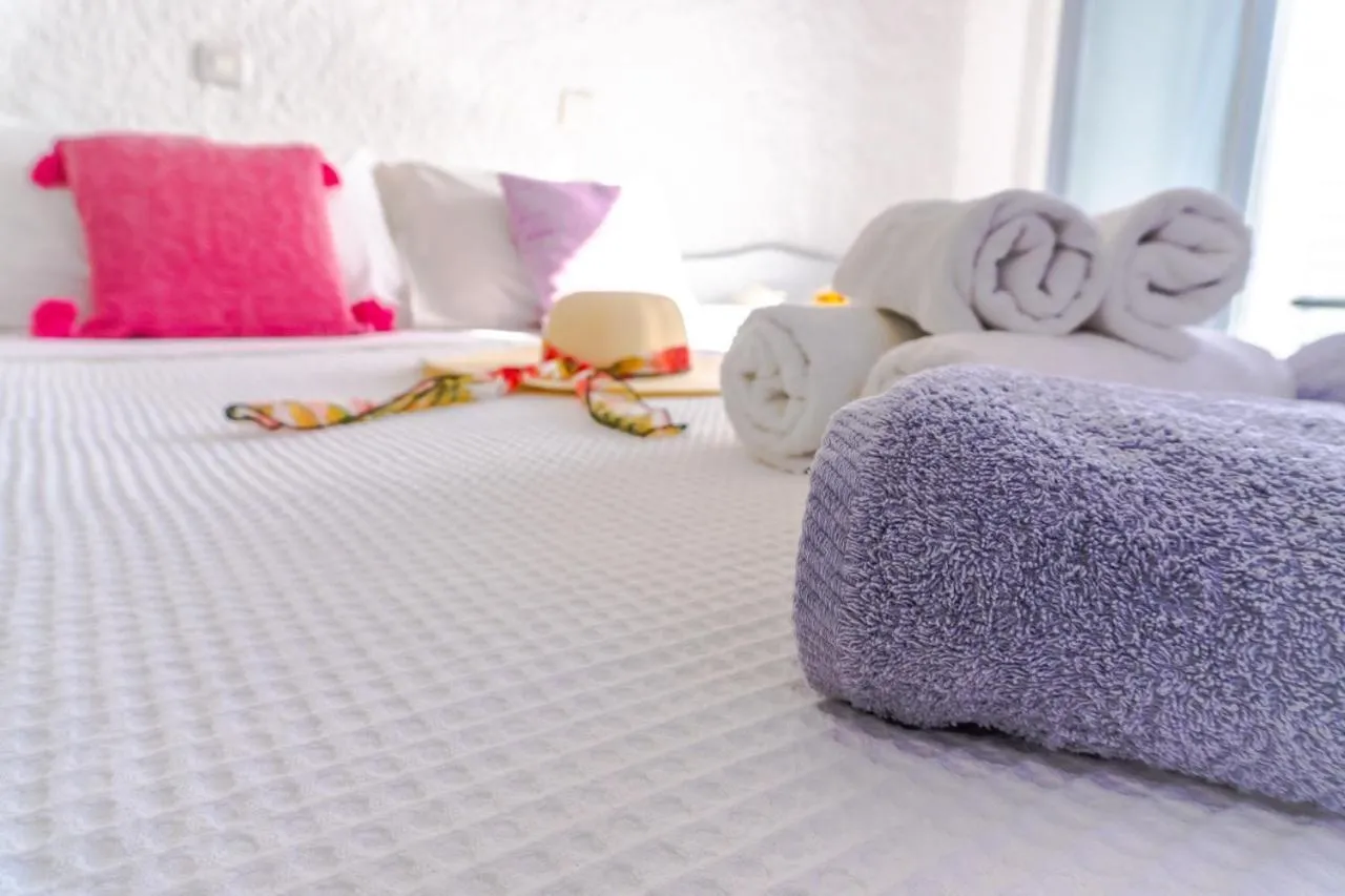Bed in Smarula Villa