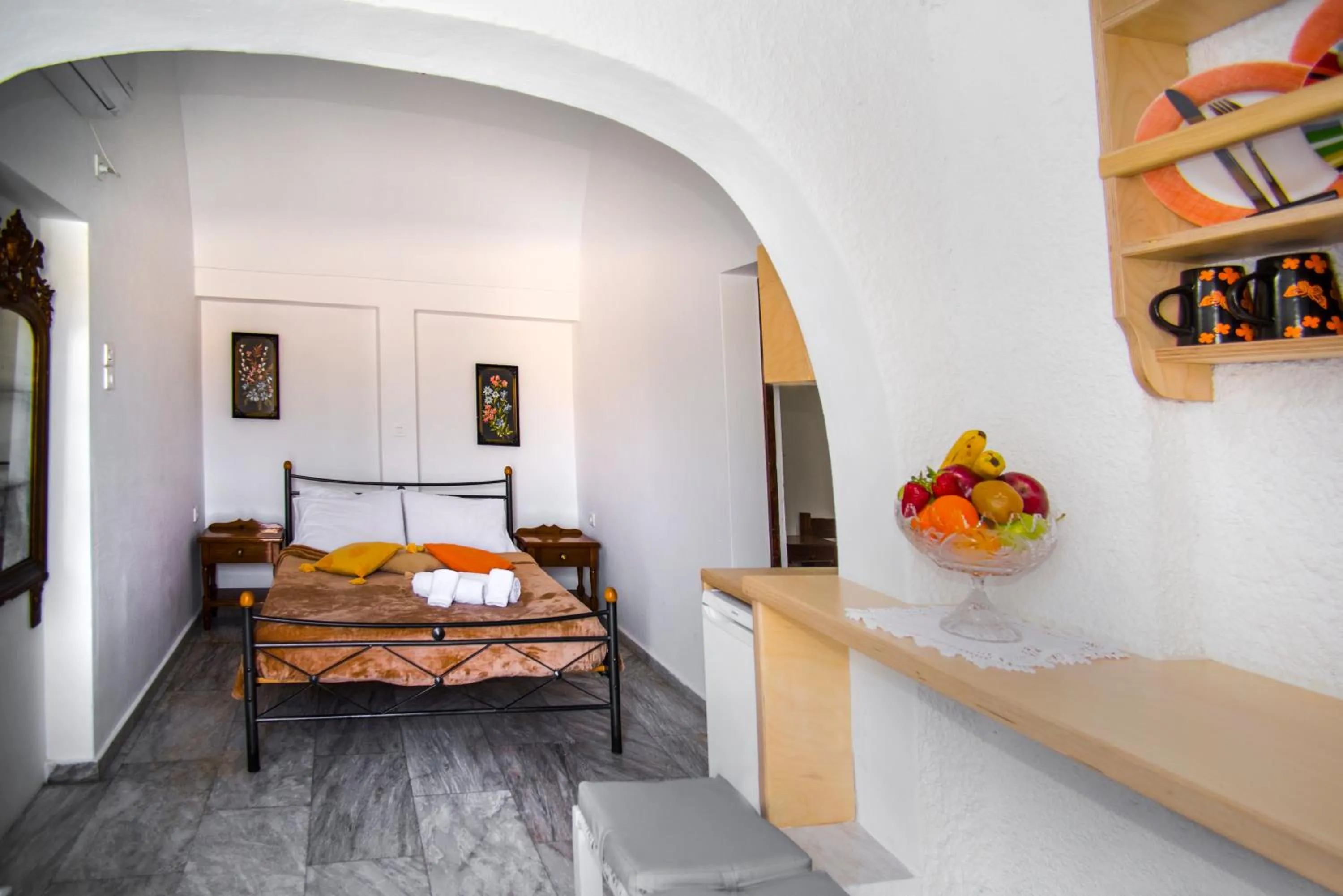 Bed in Smarula Villa