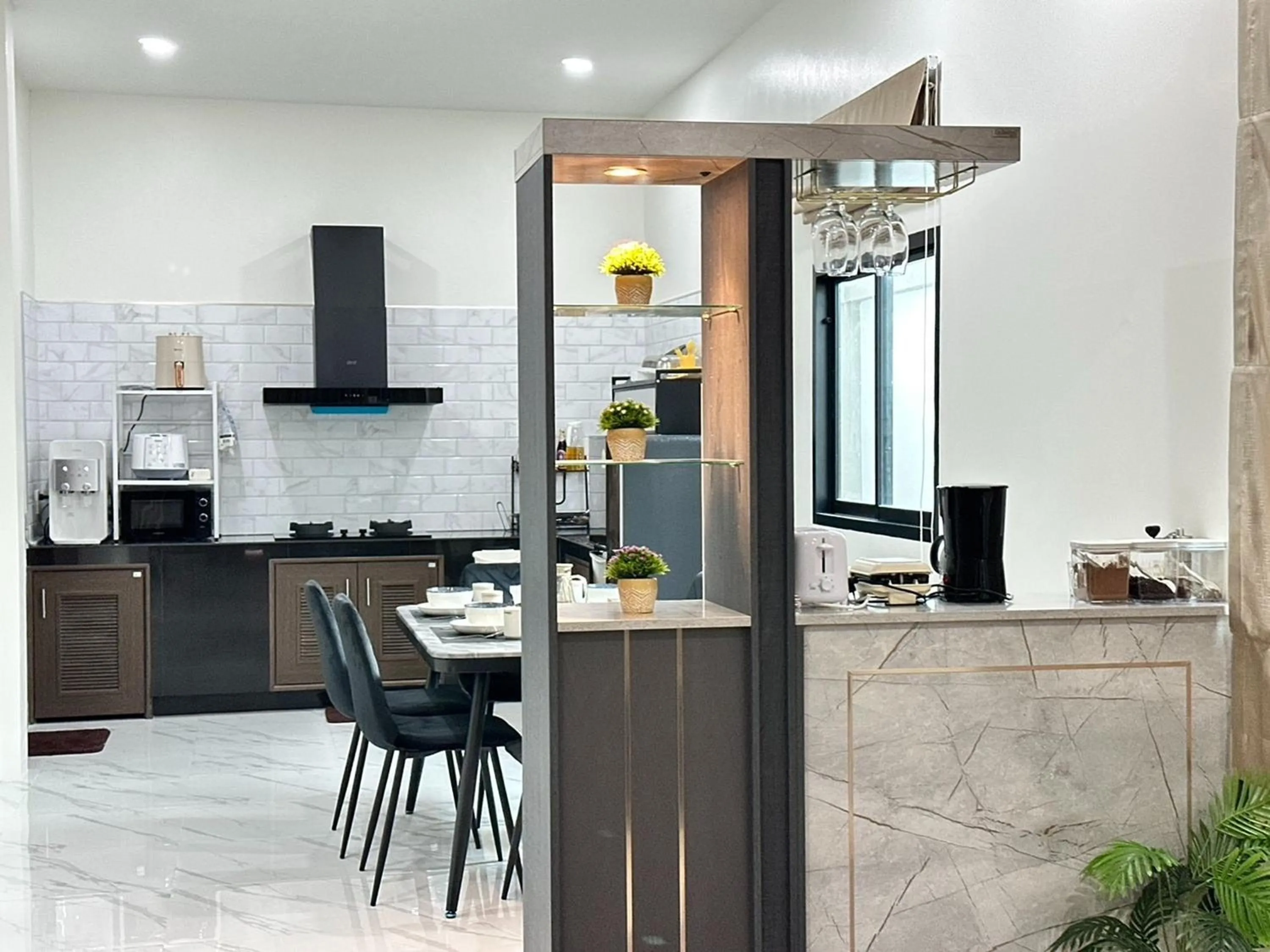 Area and facilities in Golden Palm Resort