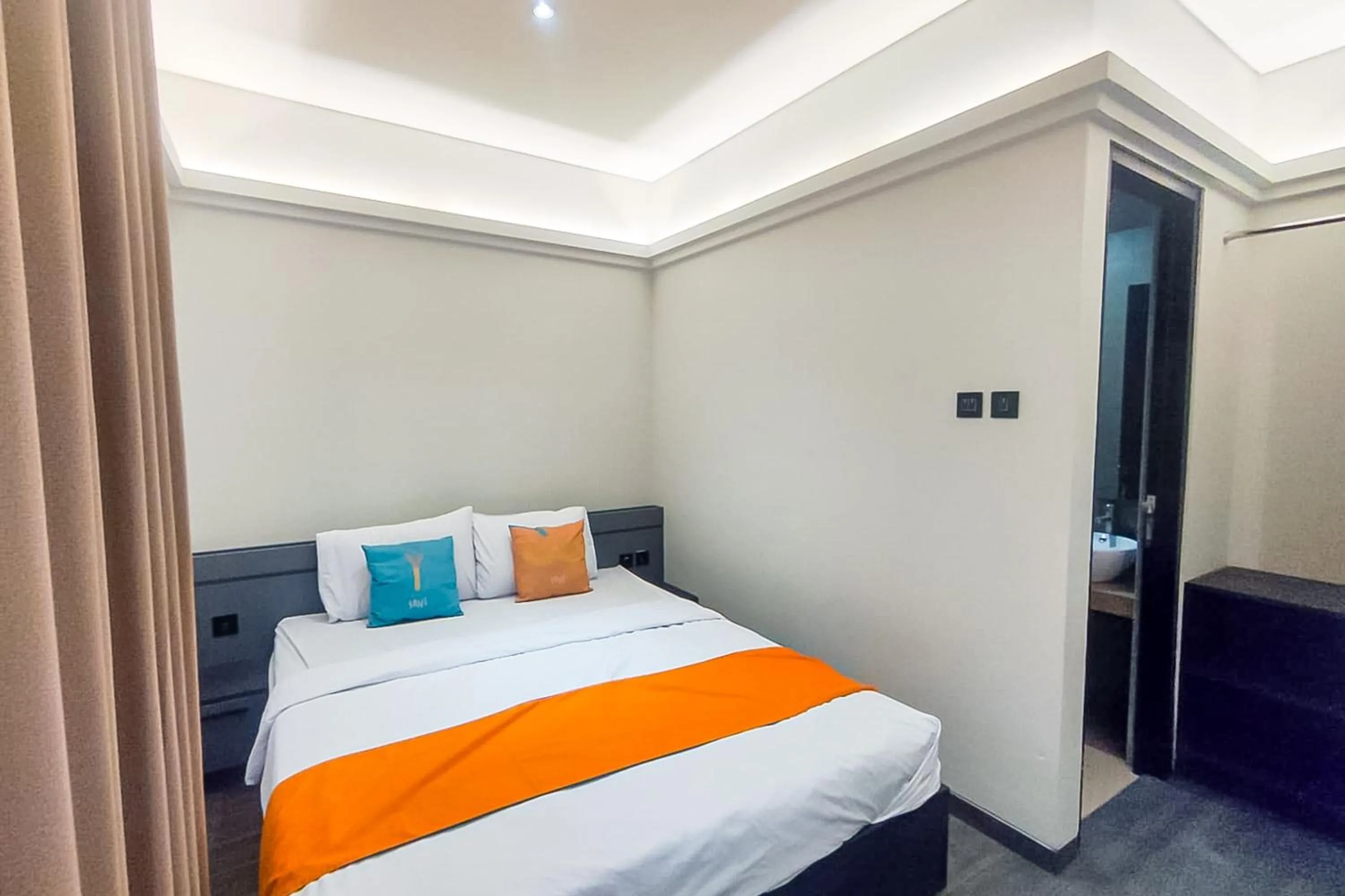 Bedroom, Bed in Sans Hotel Bogor