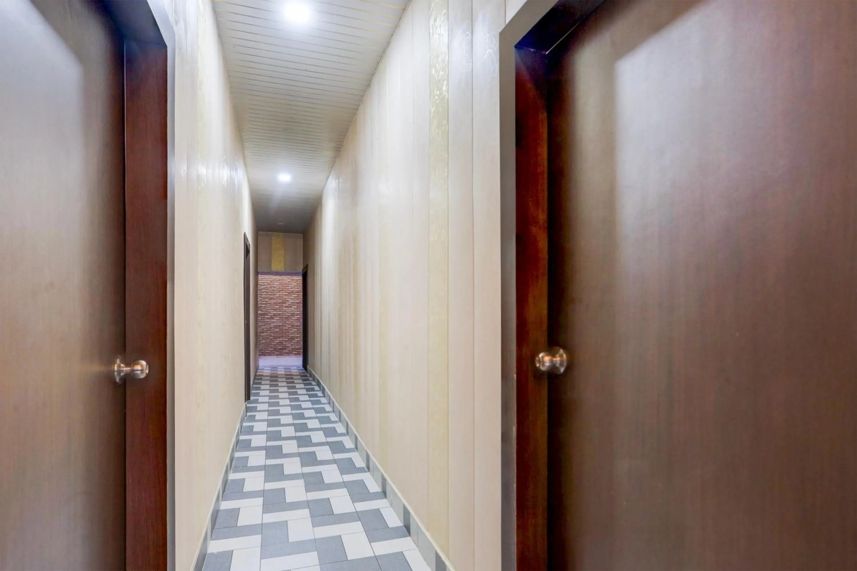 Super Hotel O Radha kunj By Namasya Retreat International
