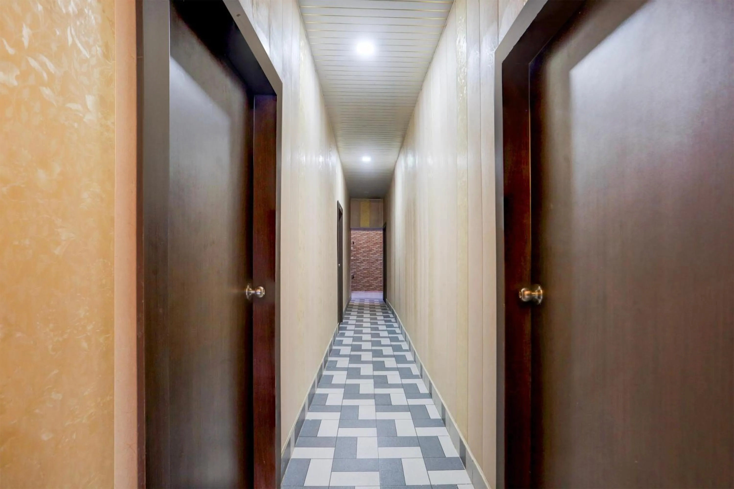 Super Hotel O Radha kunj By Namasya Retreat International