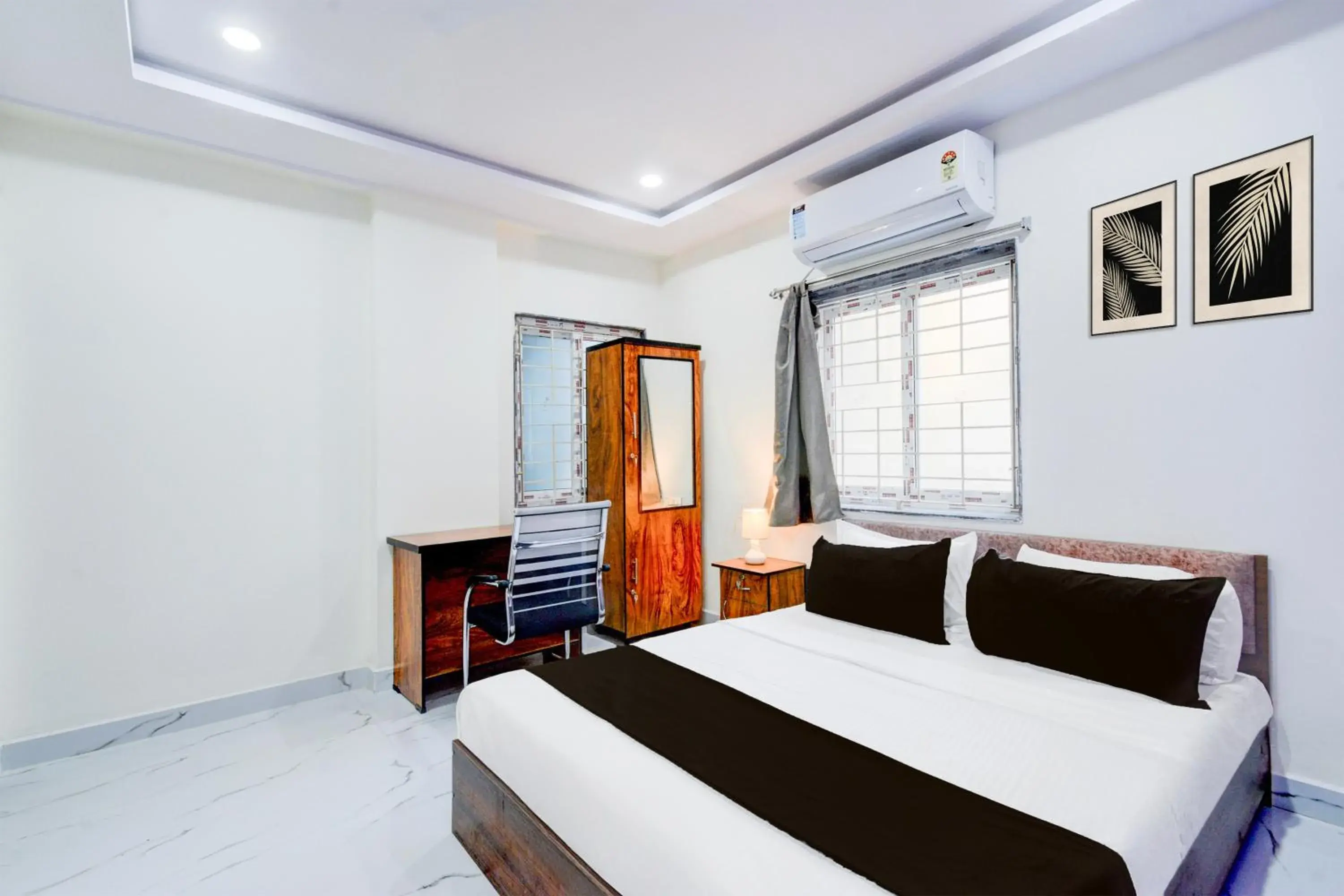 Hotel O SV Hotel O SV