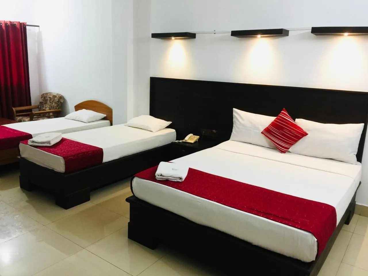 Bed in Hotel Nelly Vavuniya