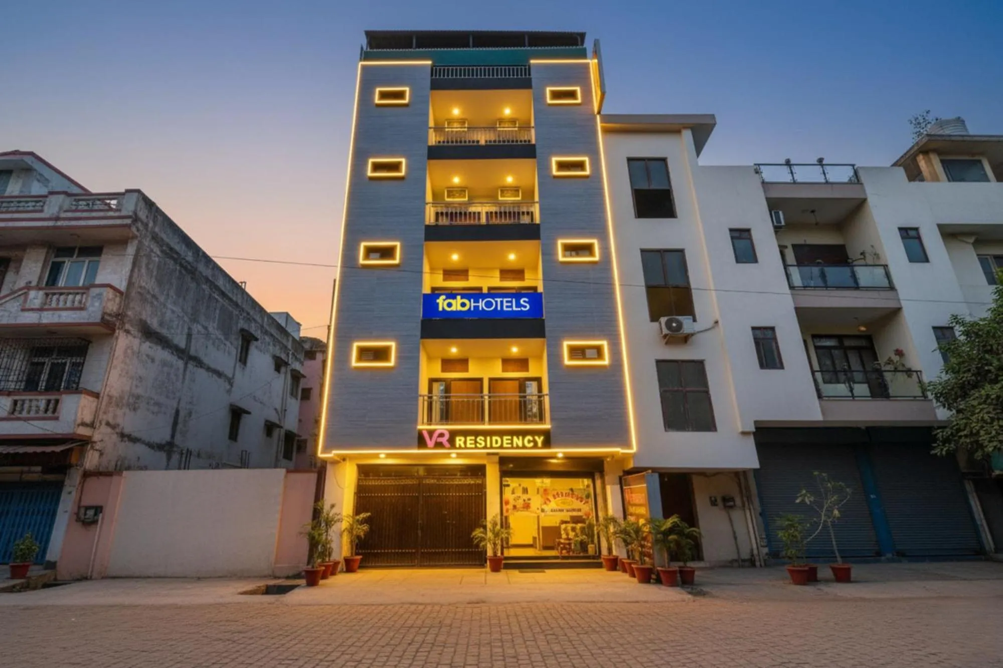 FabHotel VR Residency