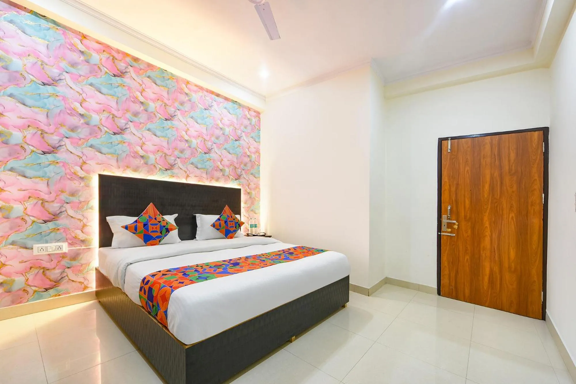 Deluxe Room - single occupancy in FabHotel VR Residency