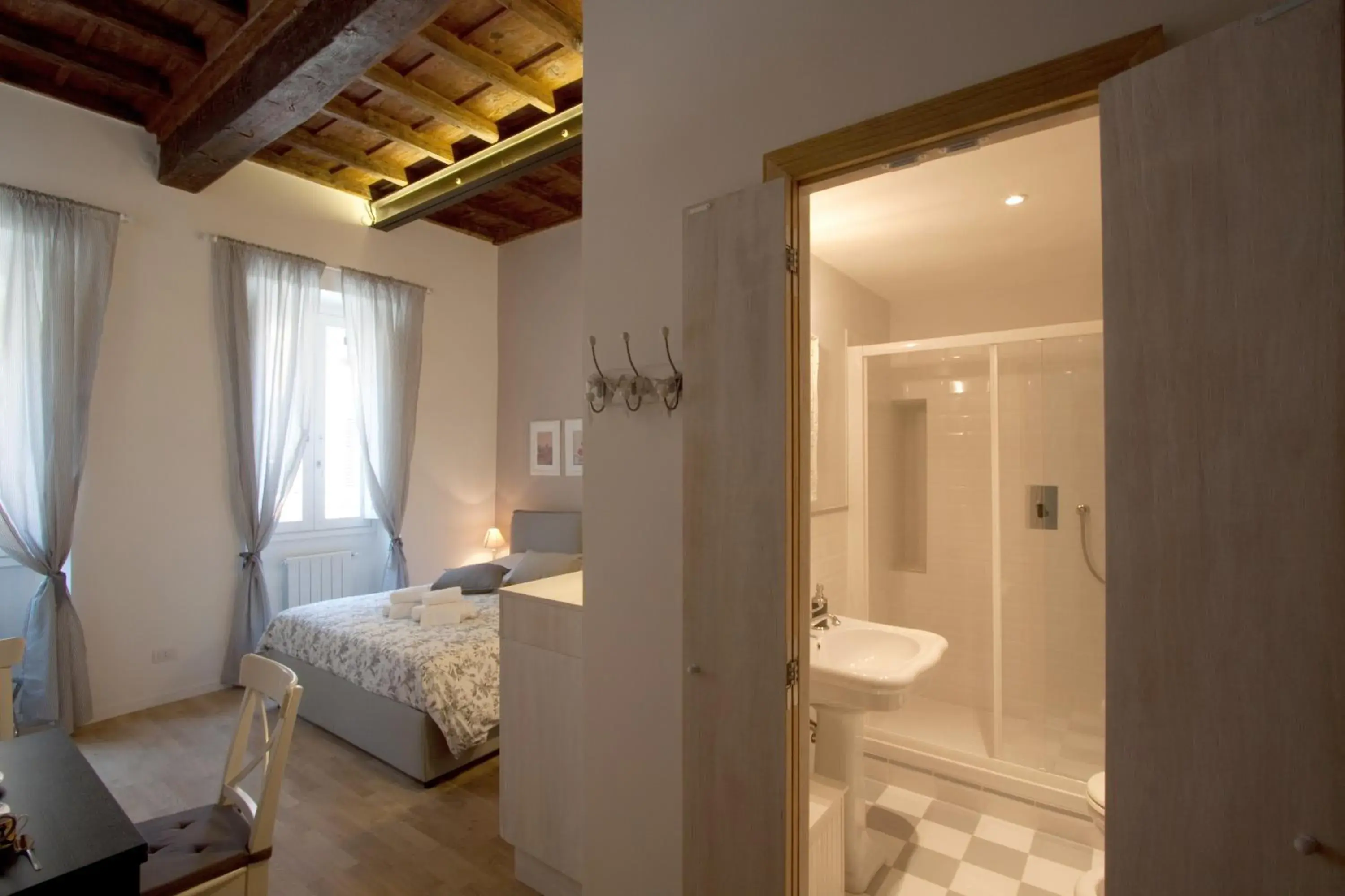 Studio - single occupancy in Apartment Ripa 17 Studio - single occupancy in Apartment Ripa 17