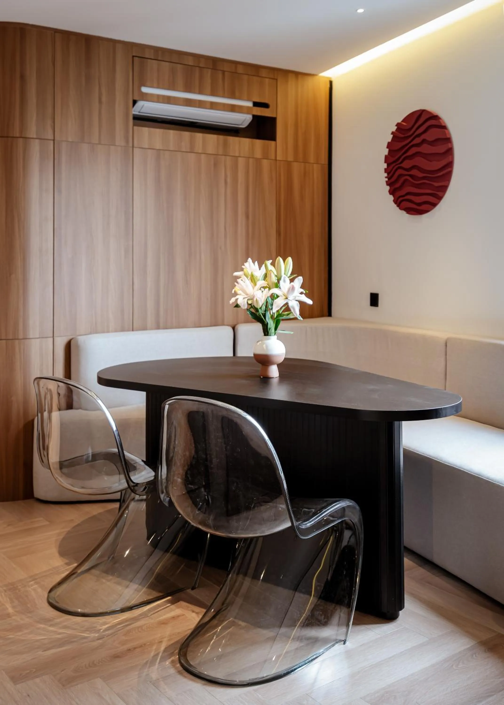 Living room in Metrolux City Contemporary Hotel