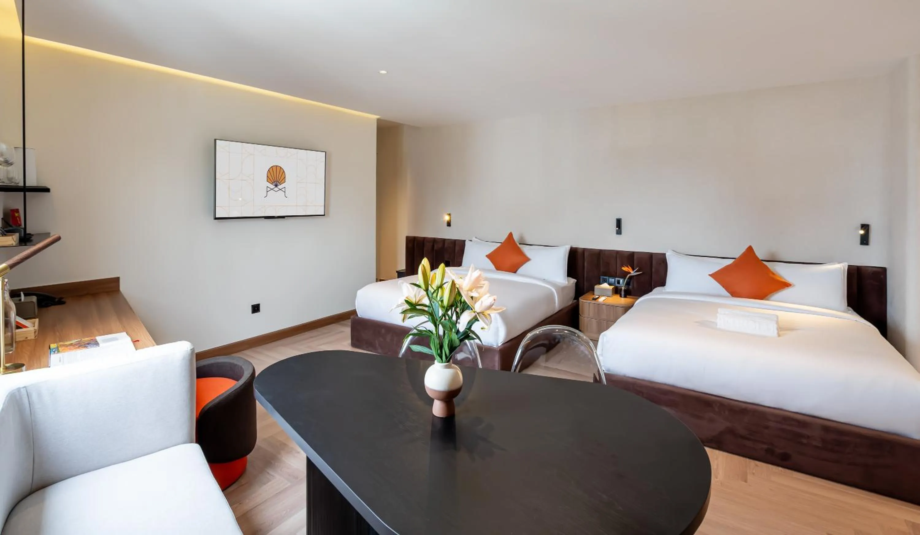 Bed in Metrolux City Contemporary Hotel