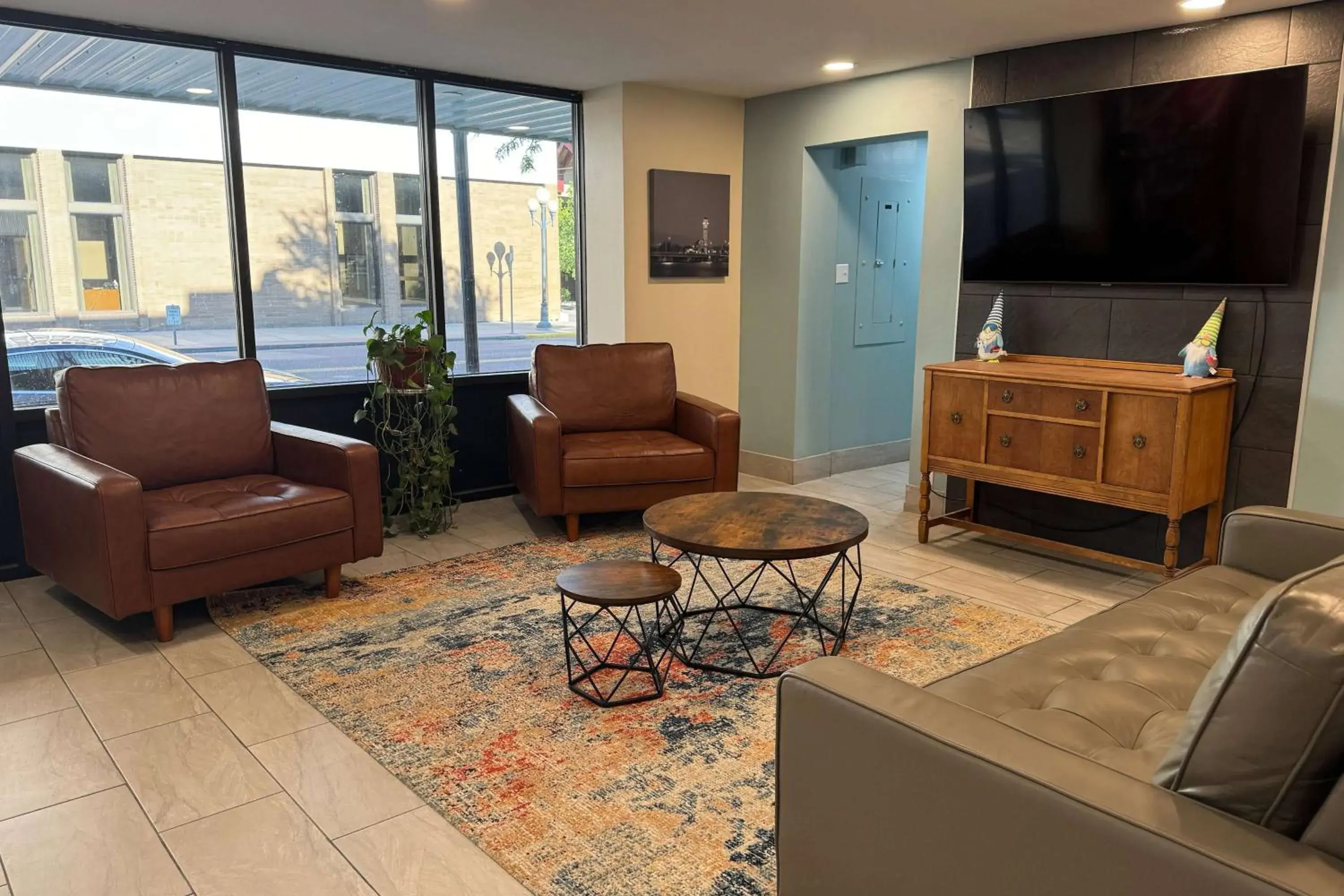 Lobby or reception in Super 8 by Wyndham Great Falls City Center Lobby or reception in Super 8 by Wyndham Great Falls City Center