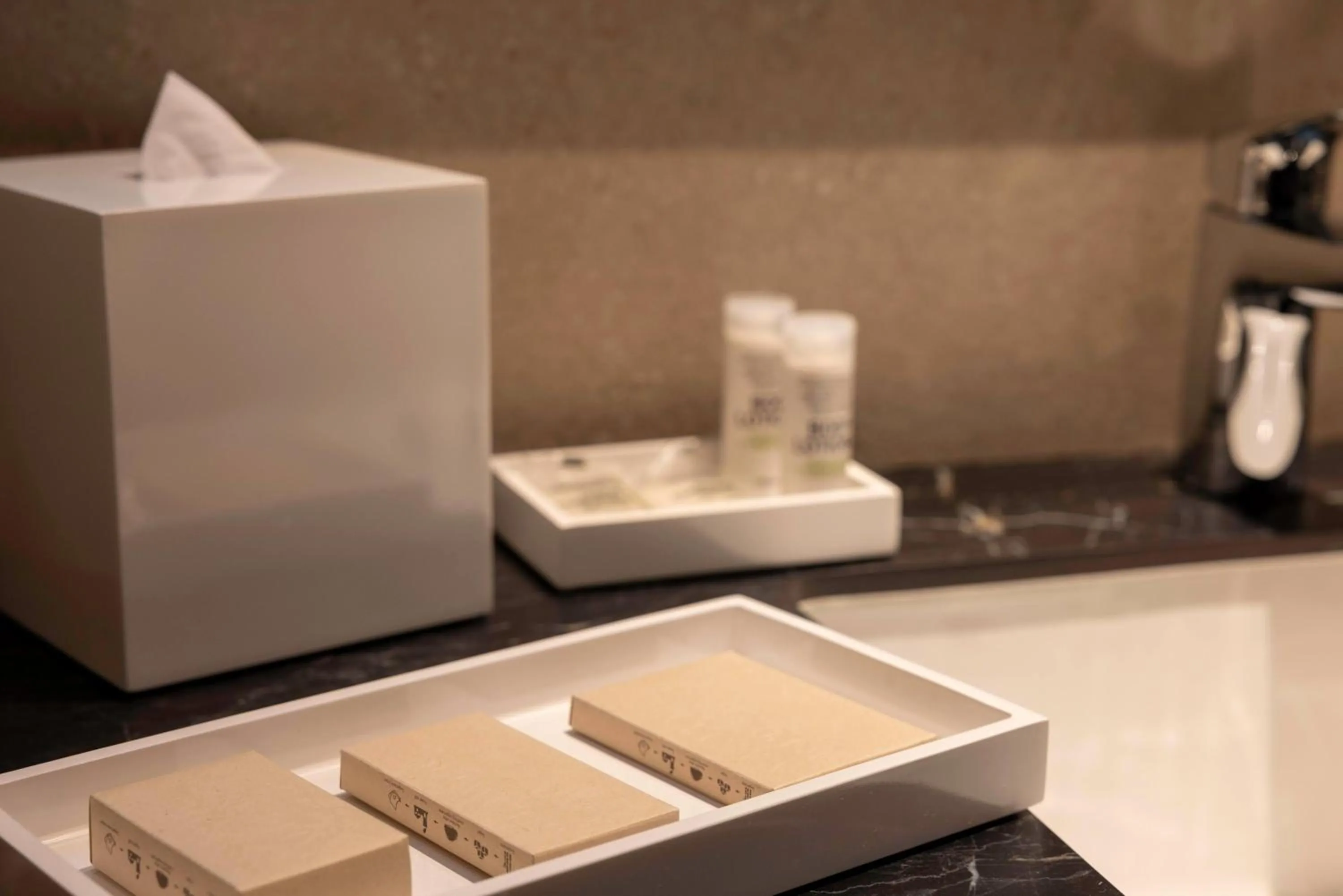 Bathroom in Wyndham Grand Costa Del Sol Lima Airport